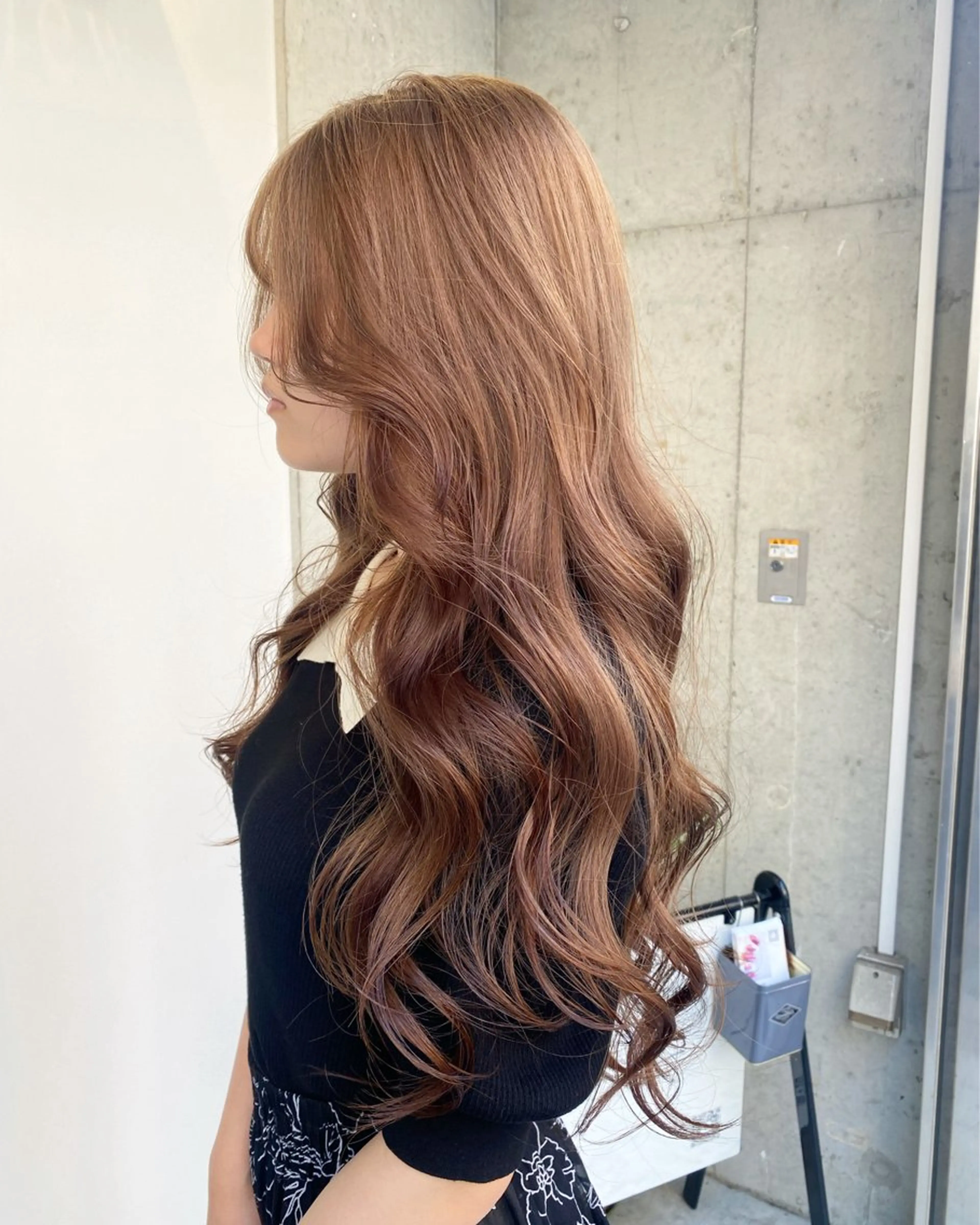 ロング カラー ヘアカラー トリートメント ヘアセット ベージュカラー🐑 レイヤー🤎塚原優芽のヘアスタイル