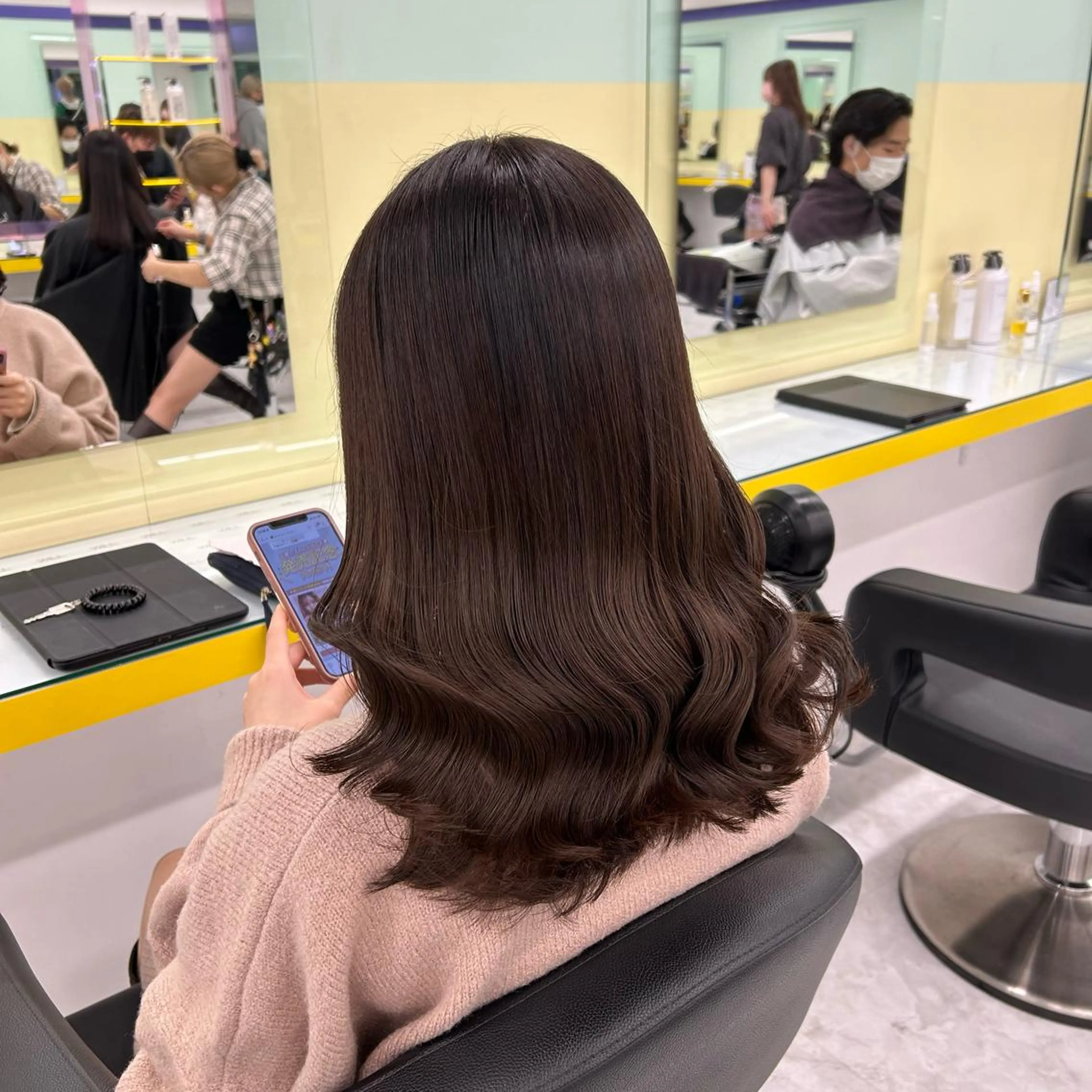 セミロング カラー ヘアアレンジ ヘアカラー トリートメント GOTODAY shair salon 横浜mare店所属・mai🍑暖色カラー /レイヤー💖のヘアスタイル