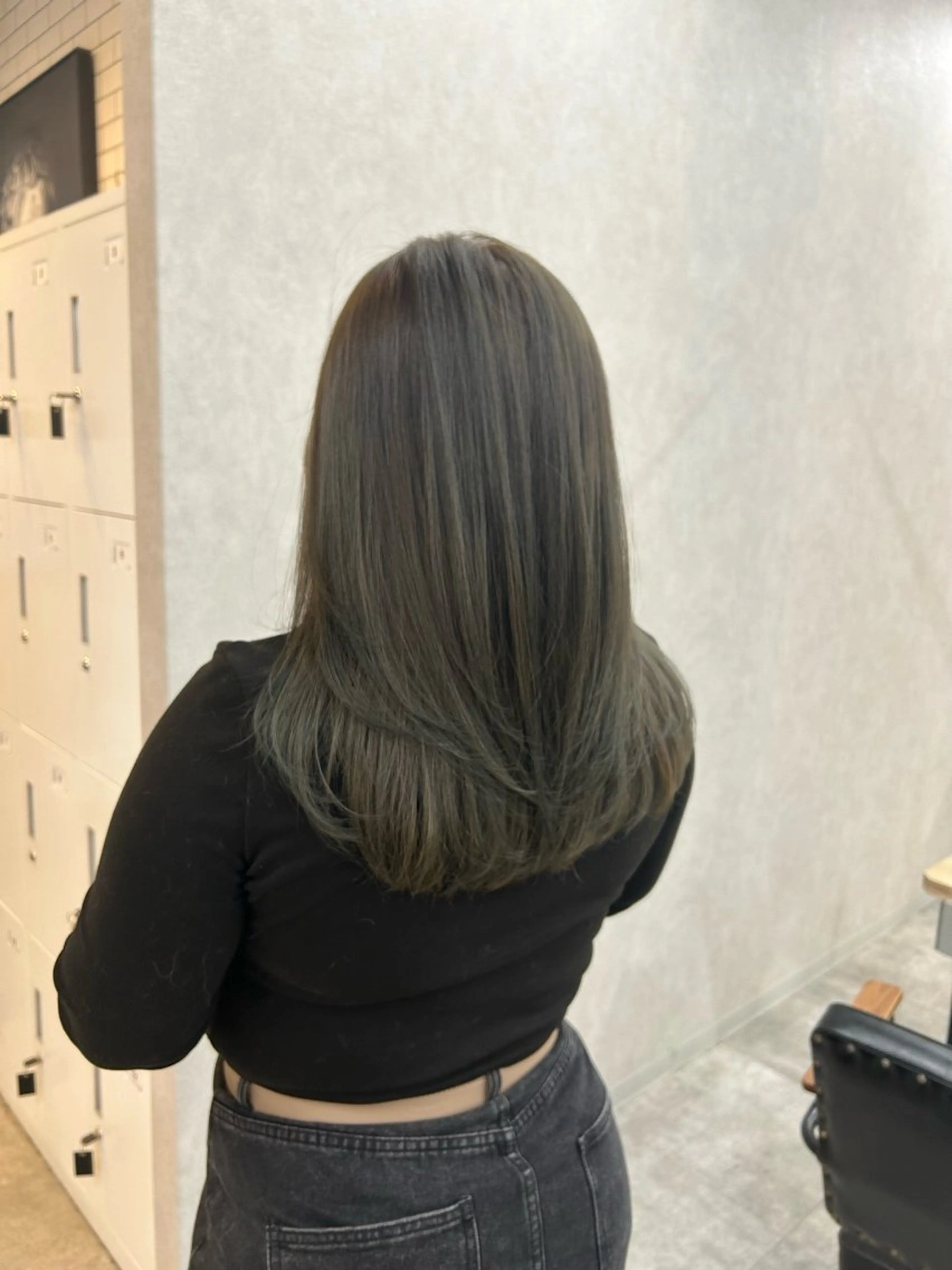 ミディアム カラー いなみね はるきのヘアスタイル
