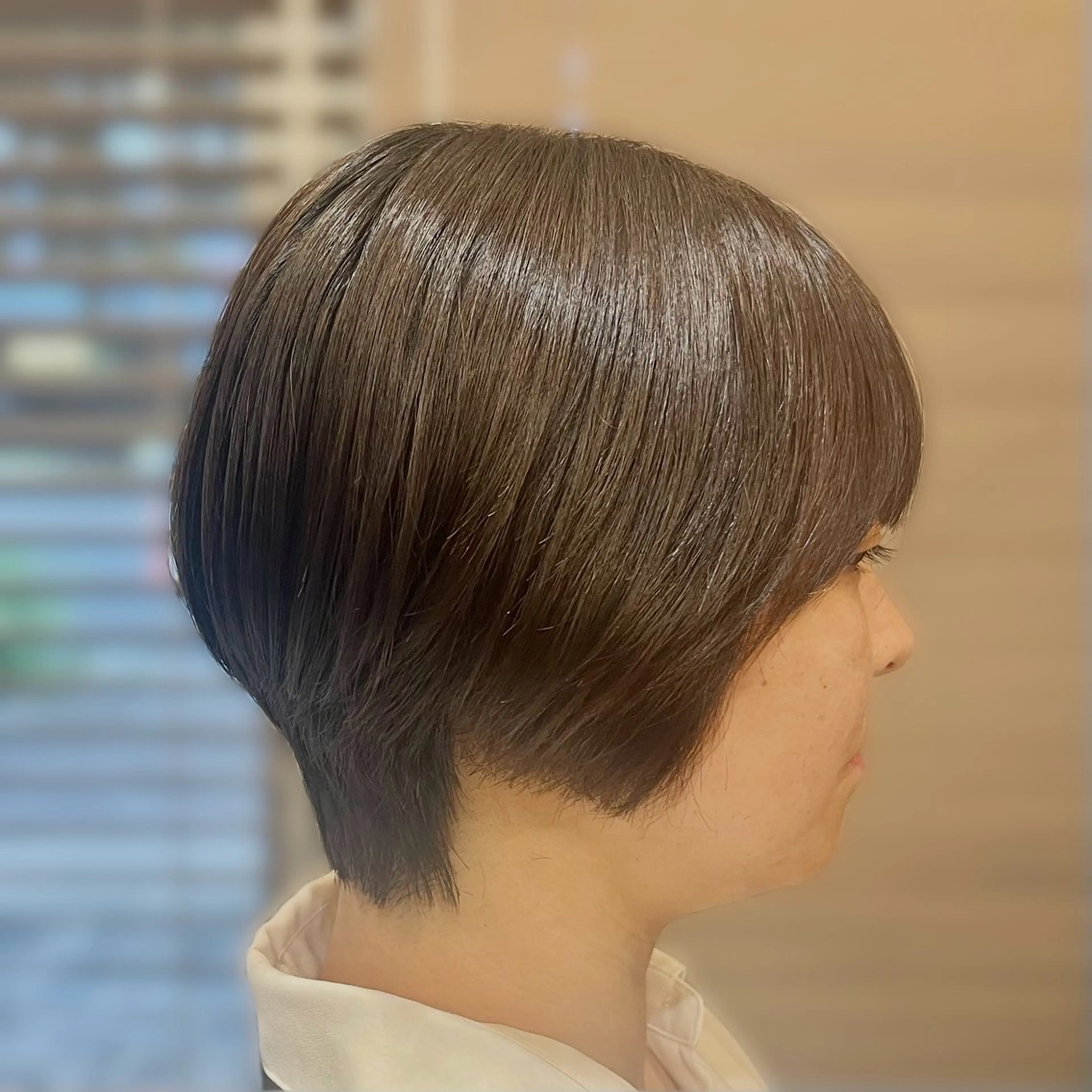 ショート カット 🌸 飯野 舞桜のヘアスタイル