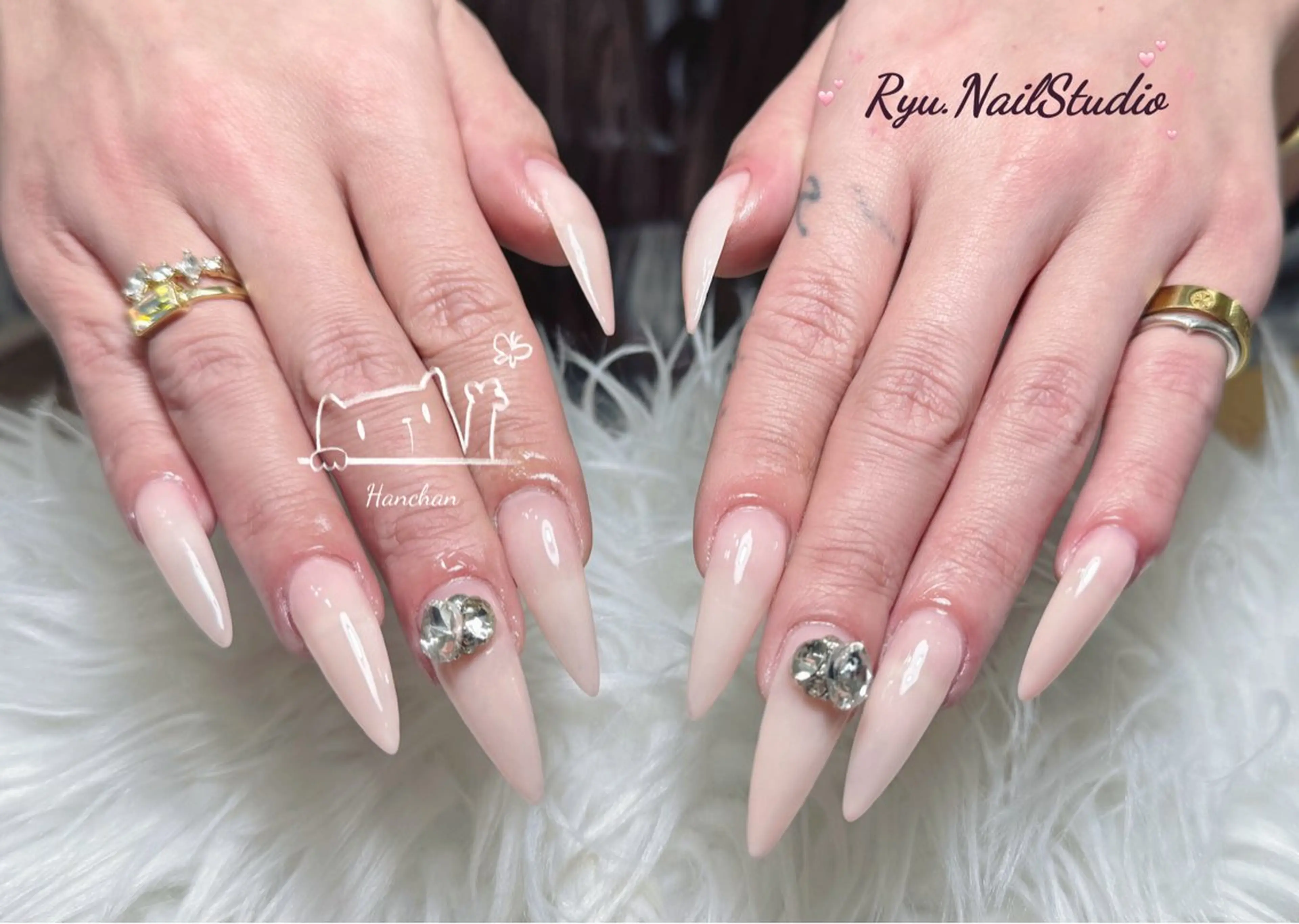 ロング ハンドネイル Ryu Nail NekoChanのネイルデザイン