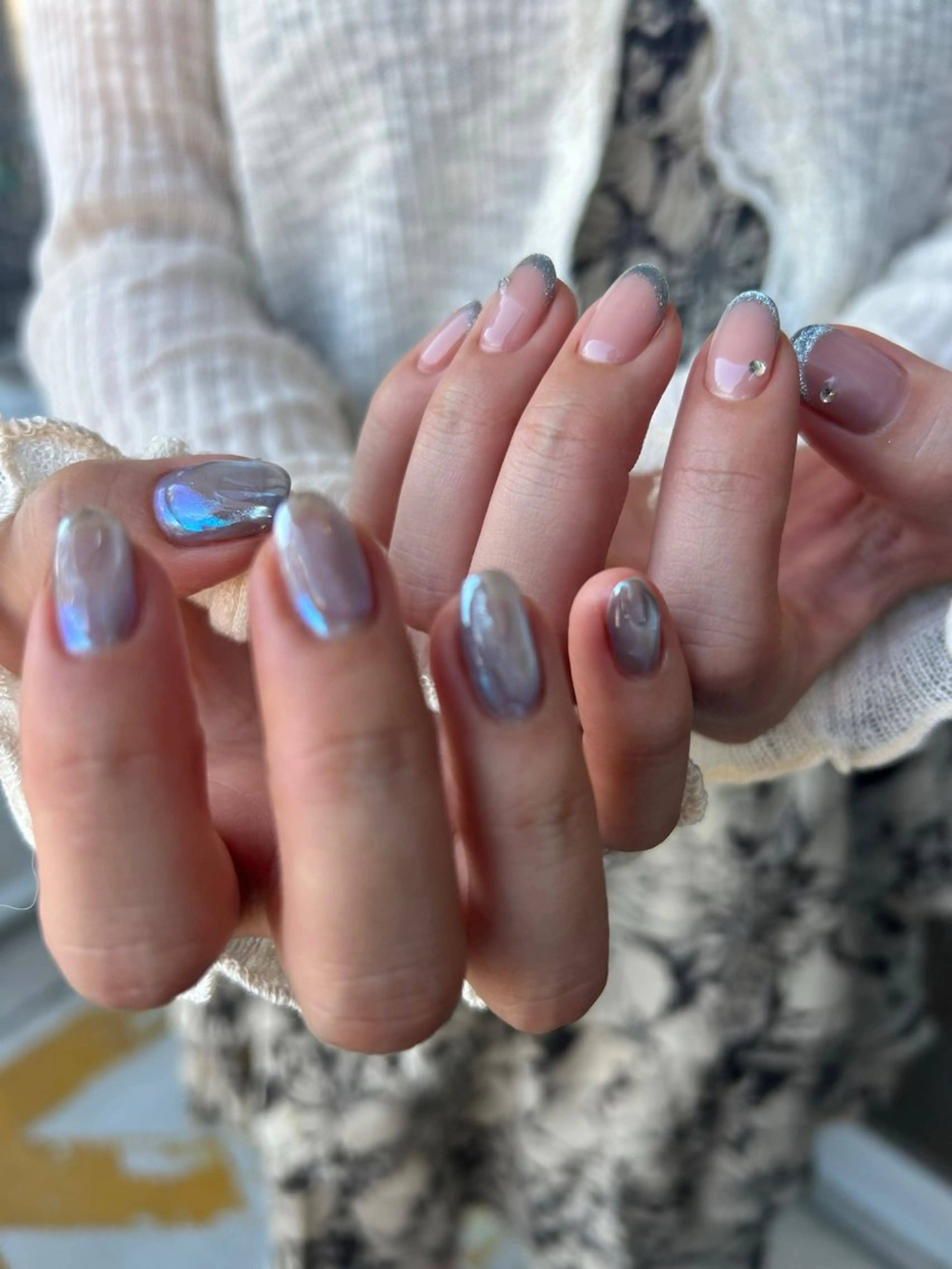 ネイル フレンチネイル ニュアンスネイル ハンドネイル 木戸 有佐のネイルデザイン