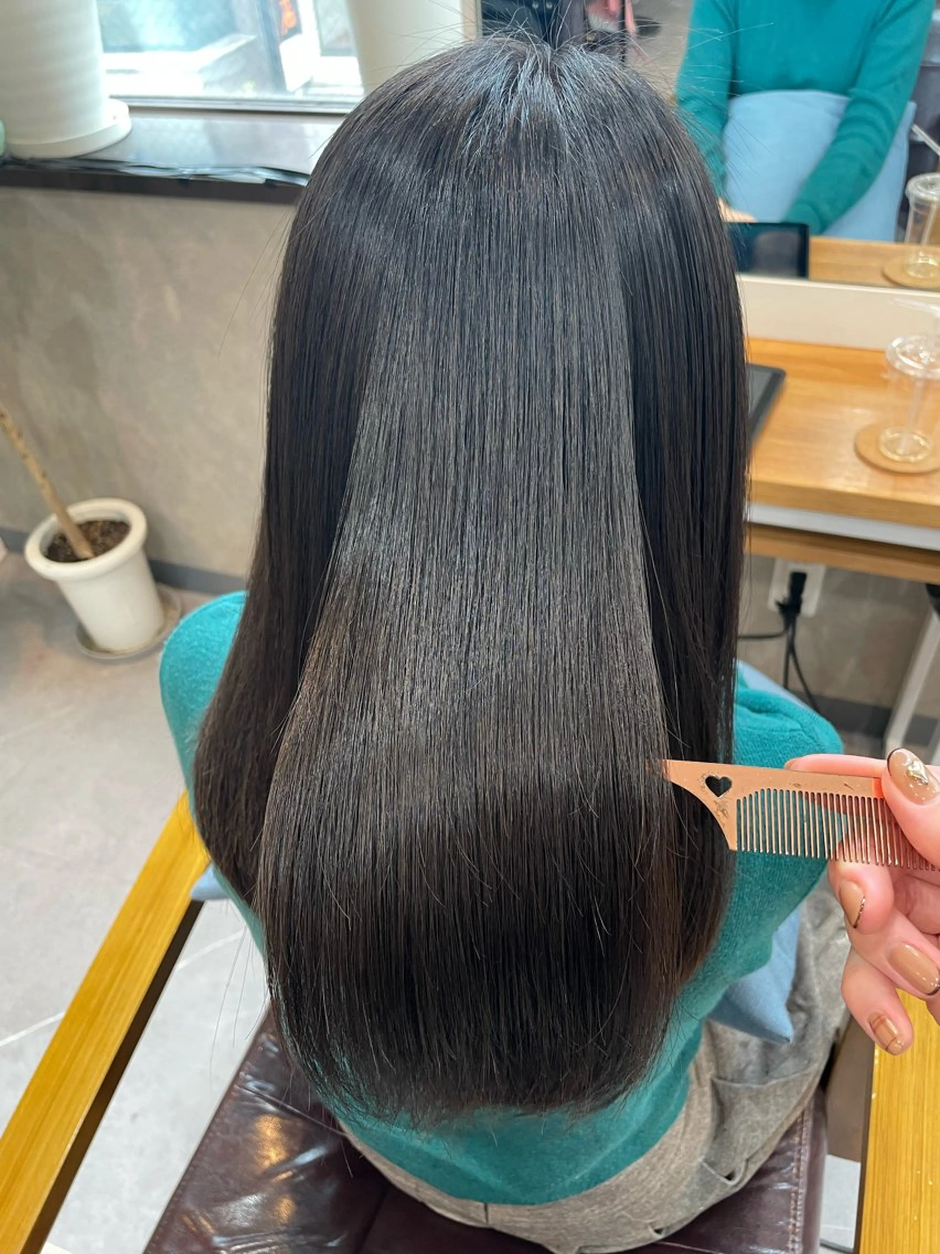 ロング 縮毛矯正 縮毛矯正 近澤 佑香のヘアスタイル