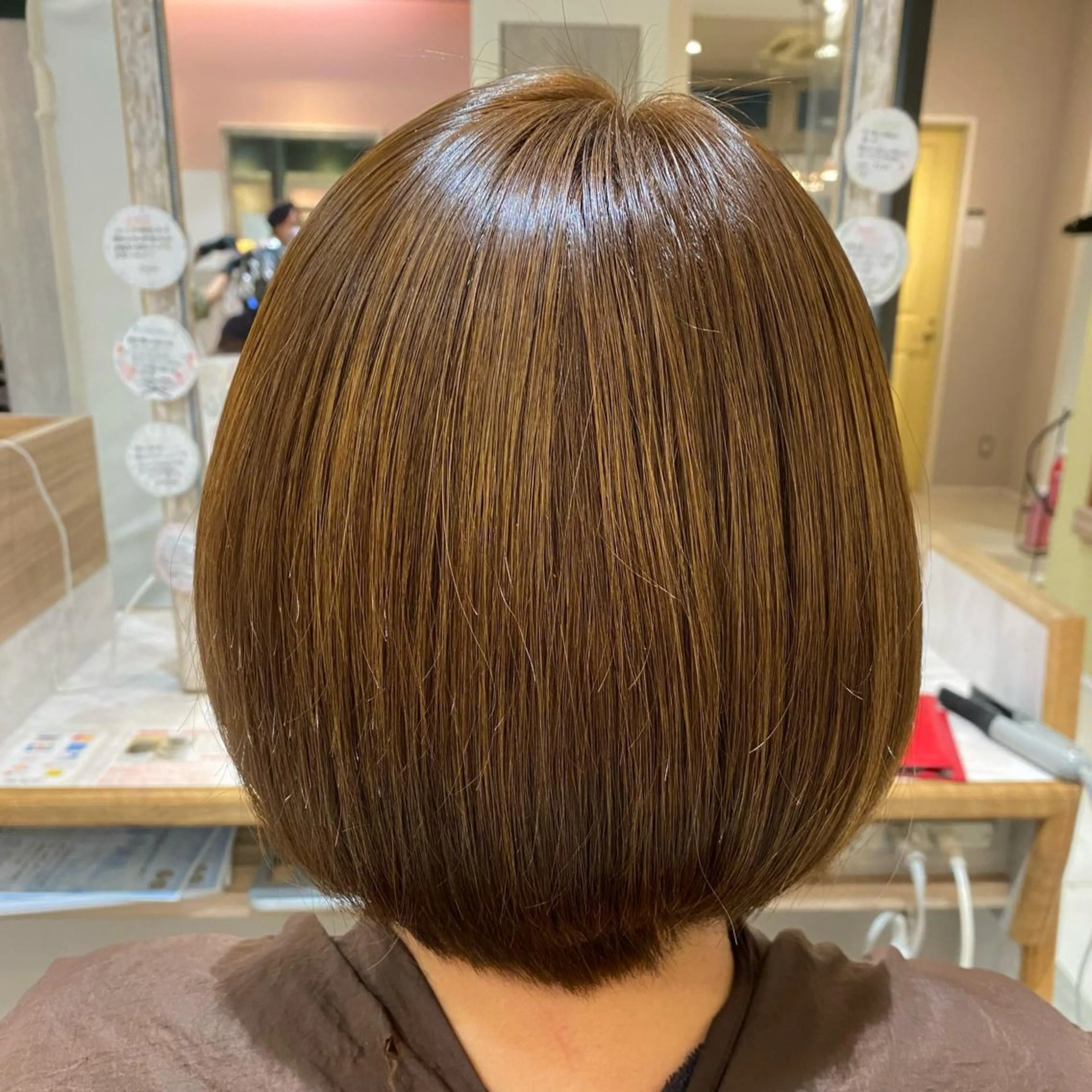 ショート カラー 黒髪 髪質改善 床櫻 唯のヘアスタイル