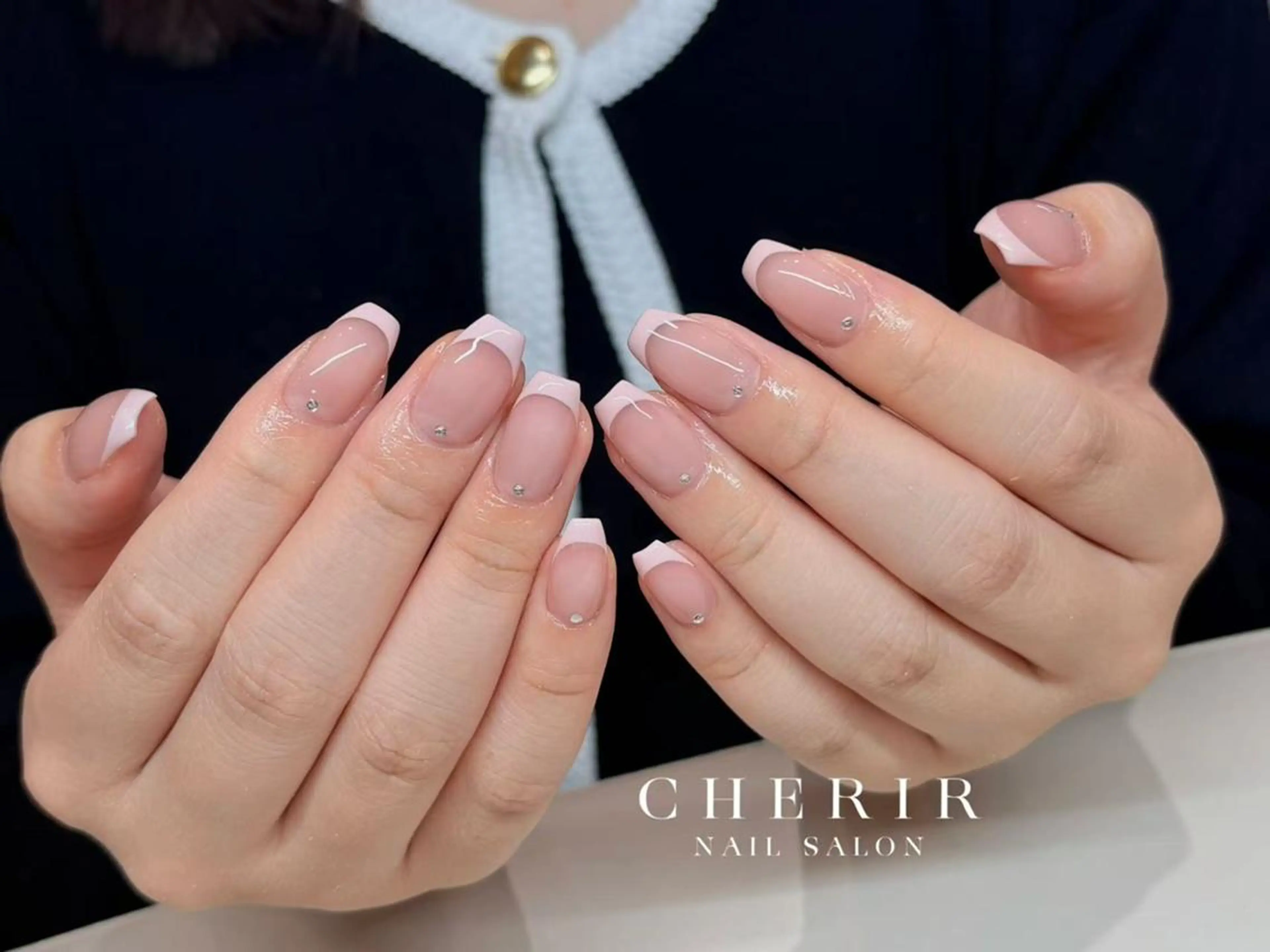 ネイル CHERIR Emiのネイルデザイン