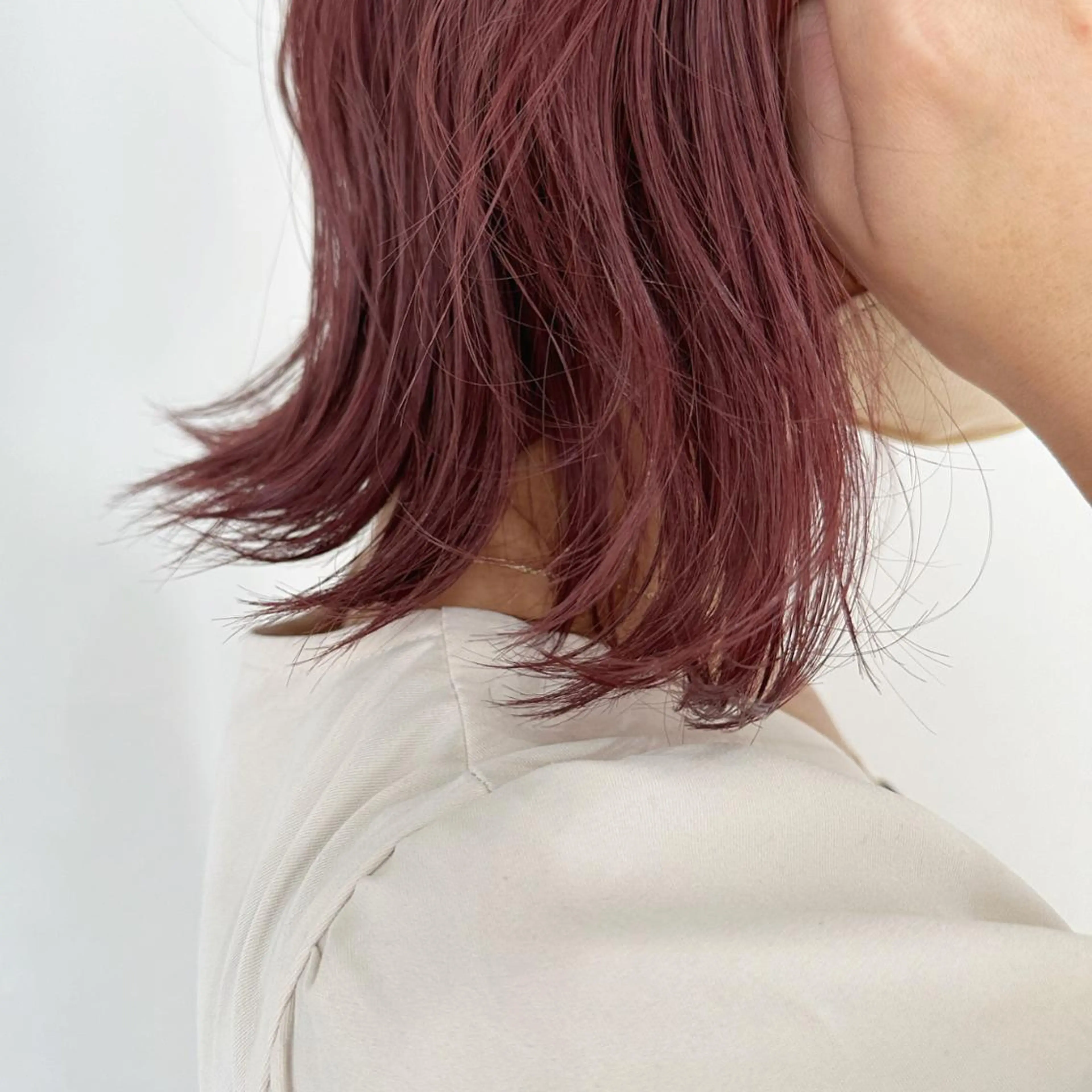 ミディアム カラー ヘアカラー トリートメント TRENCH　相澤 果歩のヘアスタイル