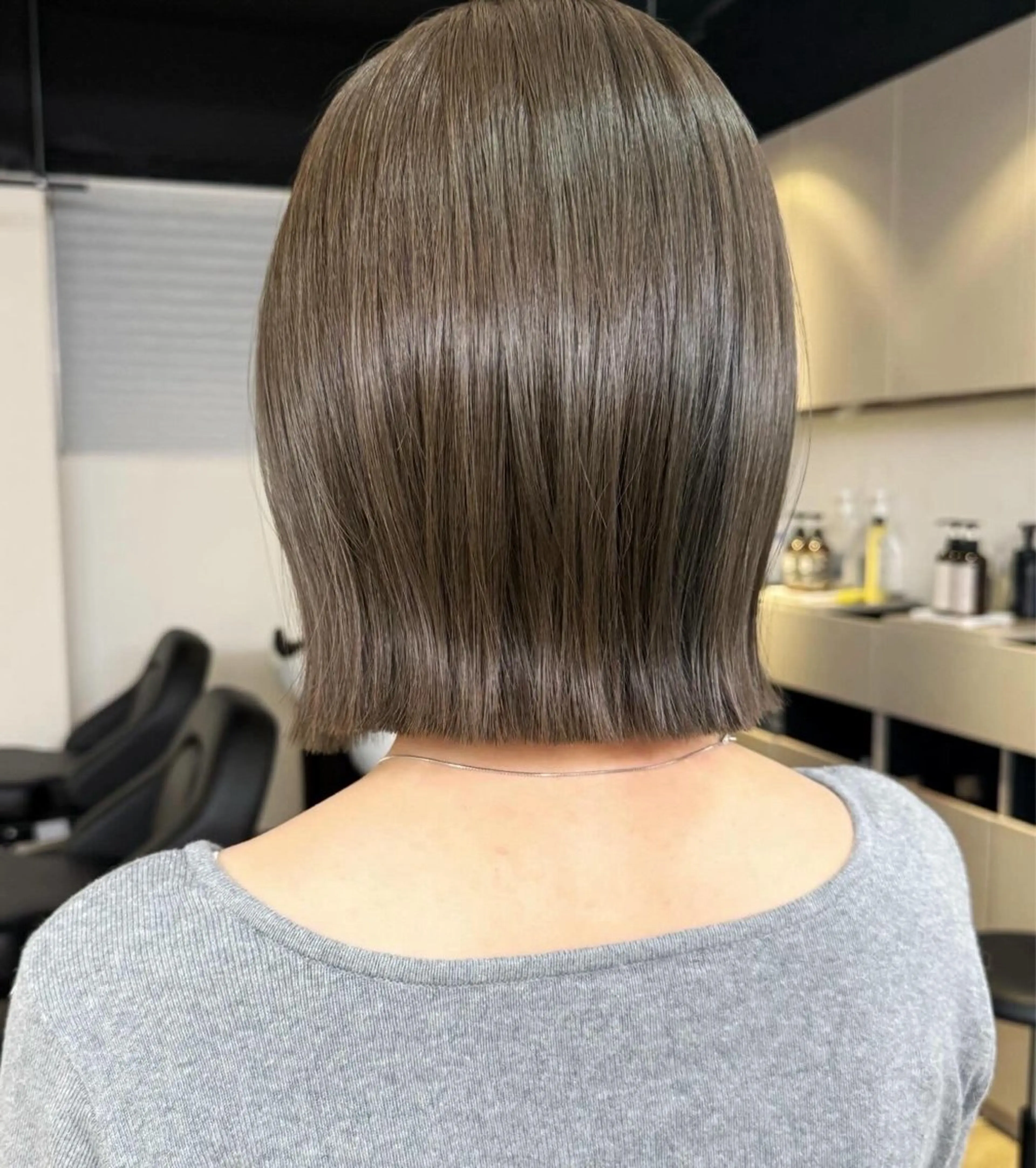 ショート カラー カット ヘアカラー 縮毛矯正 ‎♡アヤメ/レイヤー ボブ♡渋谷のヘアスタイル