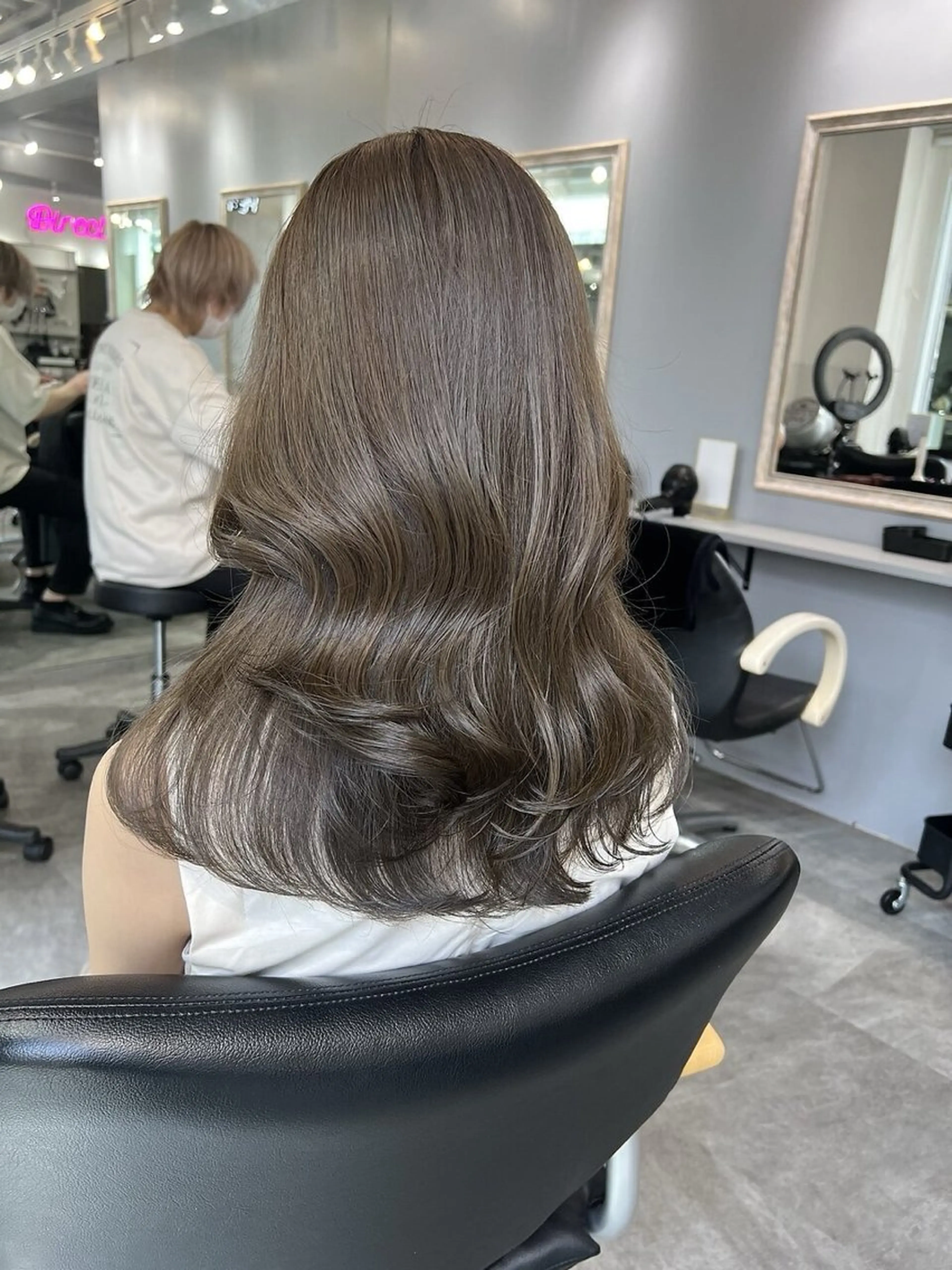 ロング カラー ブリーチ 透明感カラー ダブルカラー ブリーチなしカラー カット ヘアカラー トリートメント ブリーチなし/カラー 専門店ASOBIのヘアスタイル