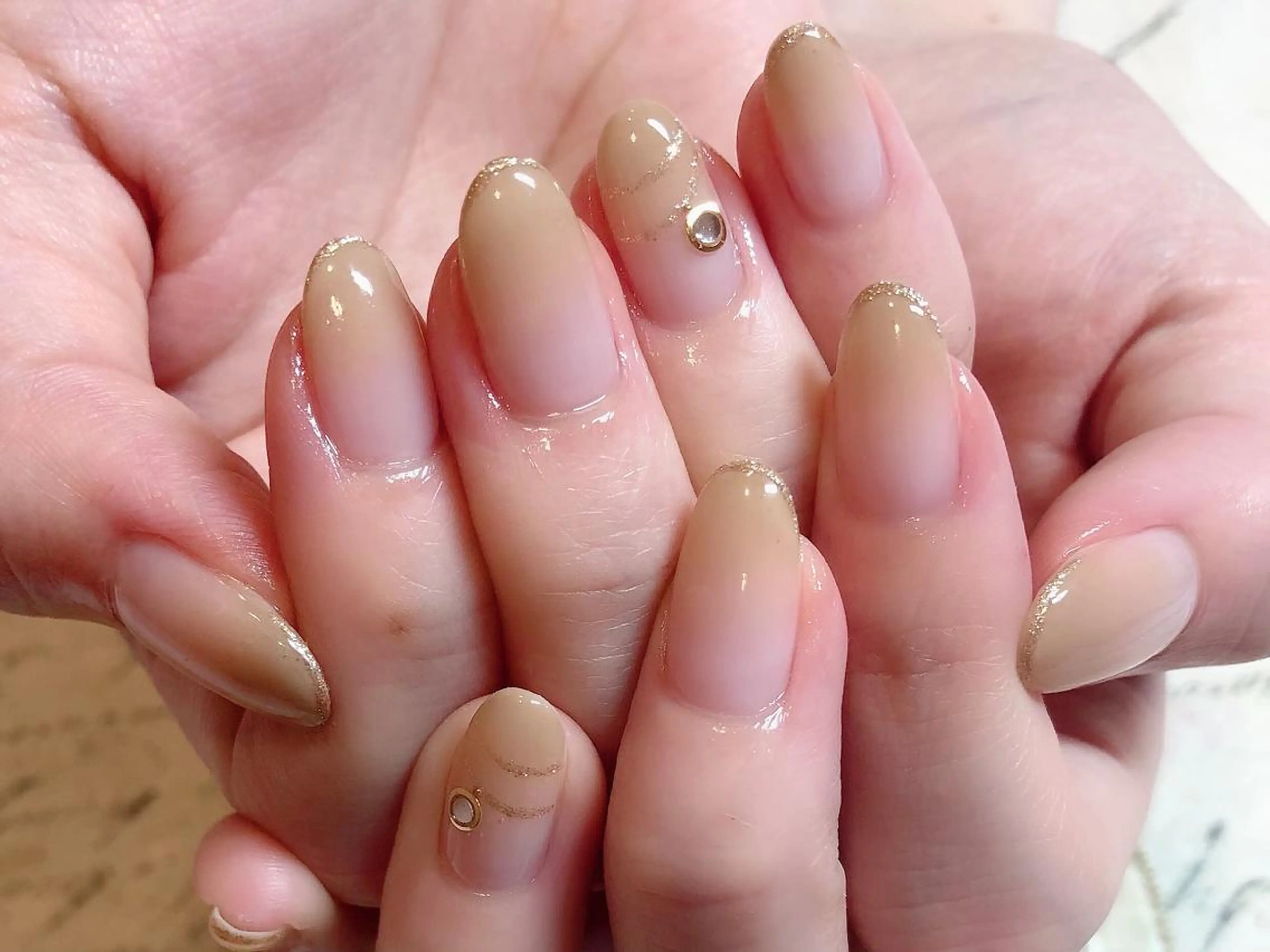 ネイル シンプルネイル ネイルフィーズ方明宏 方明宏のネイルデザイン