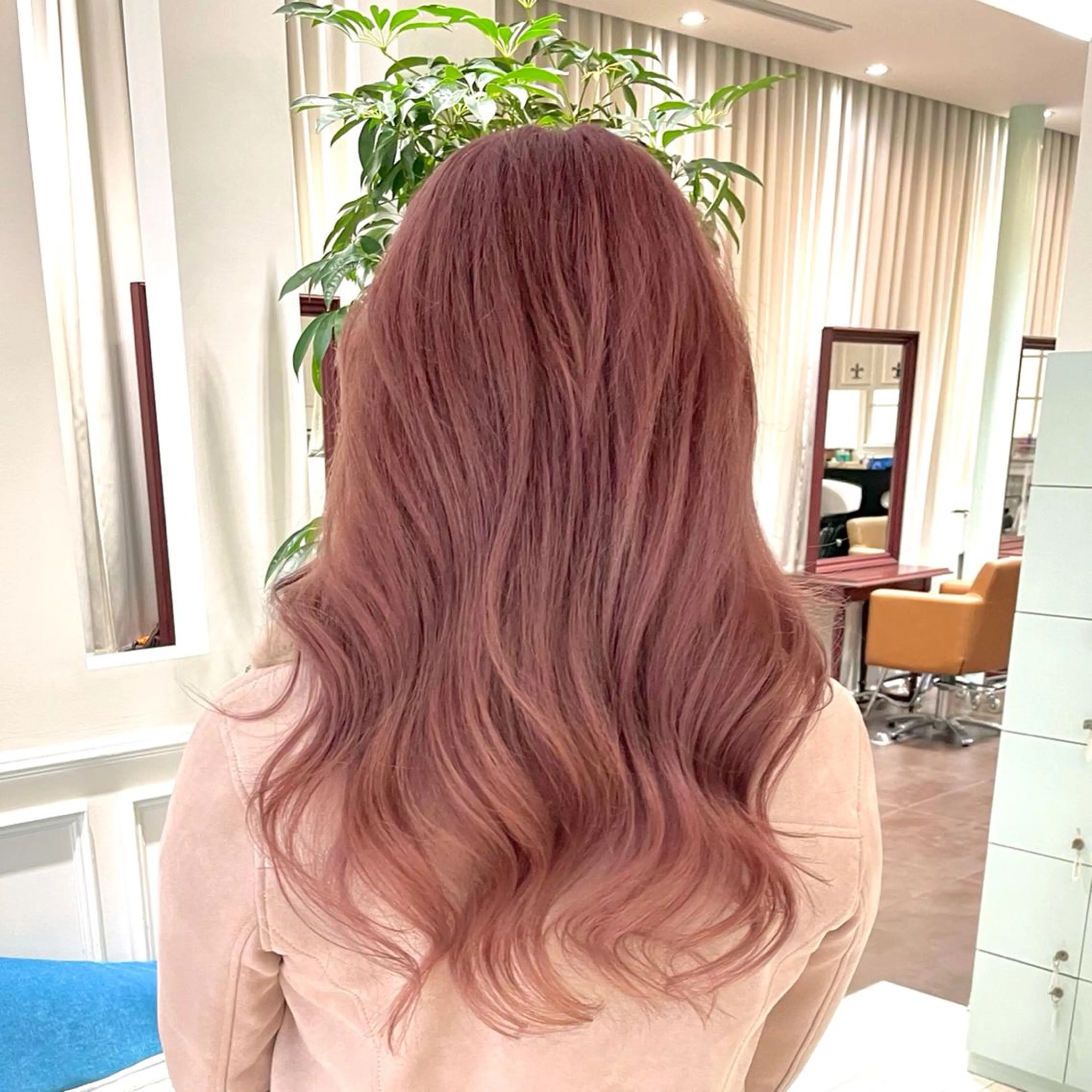 セミロング カラー ヘアアレンジ カット ヘアカラー 🌹TikTok４万 ﾌｫﾛﾜｰ🌹AKIのヘアスタイル