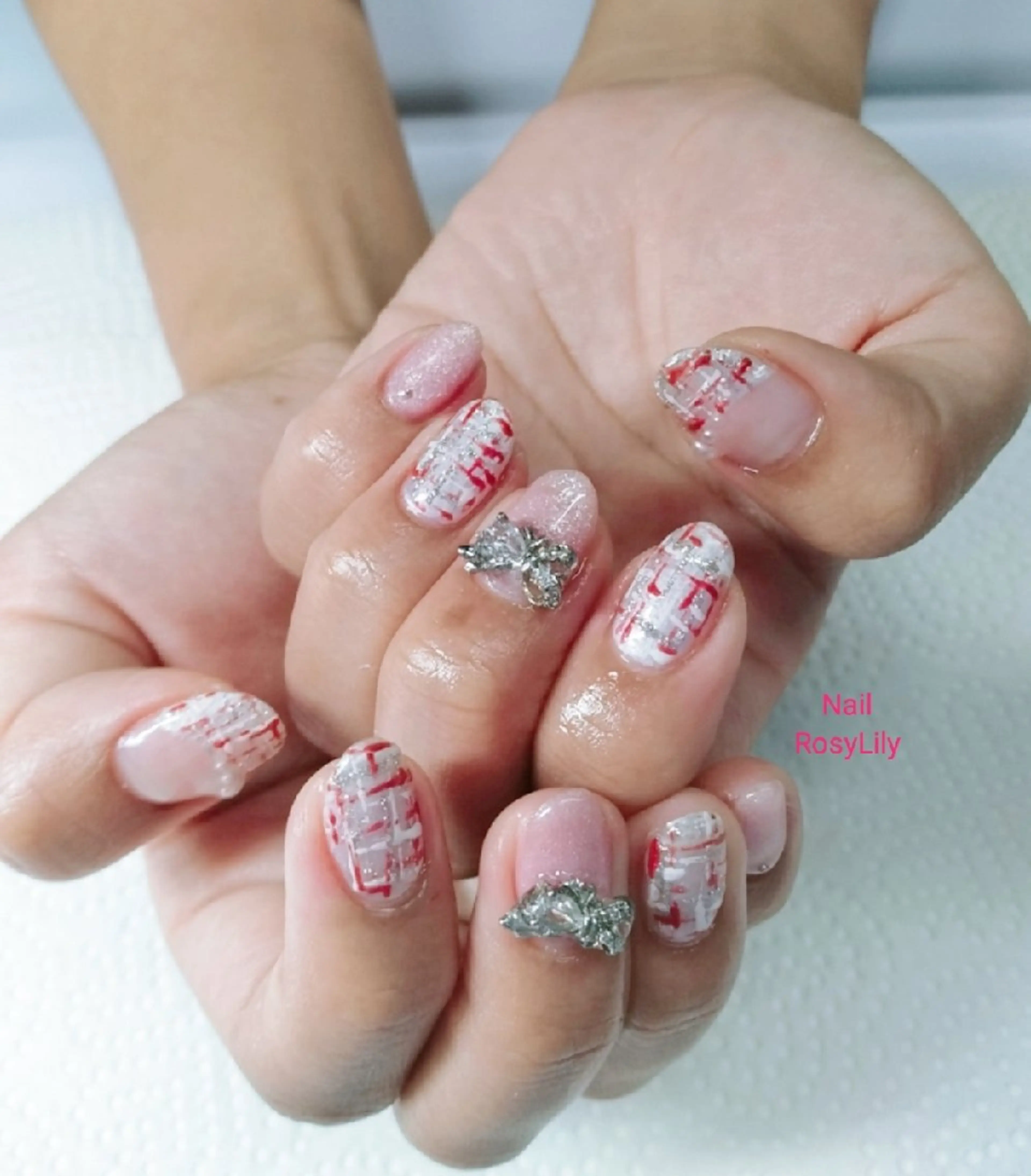ネイル 持ち込み ツイードネイル ハンドネイル ハンドケア プライベートサロン RosyLily所属・プライベートサロン Rosy Lilyのネイルデザイン
