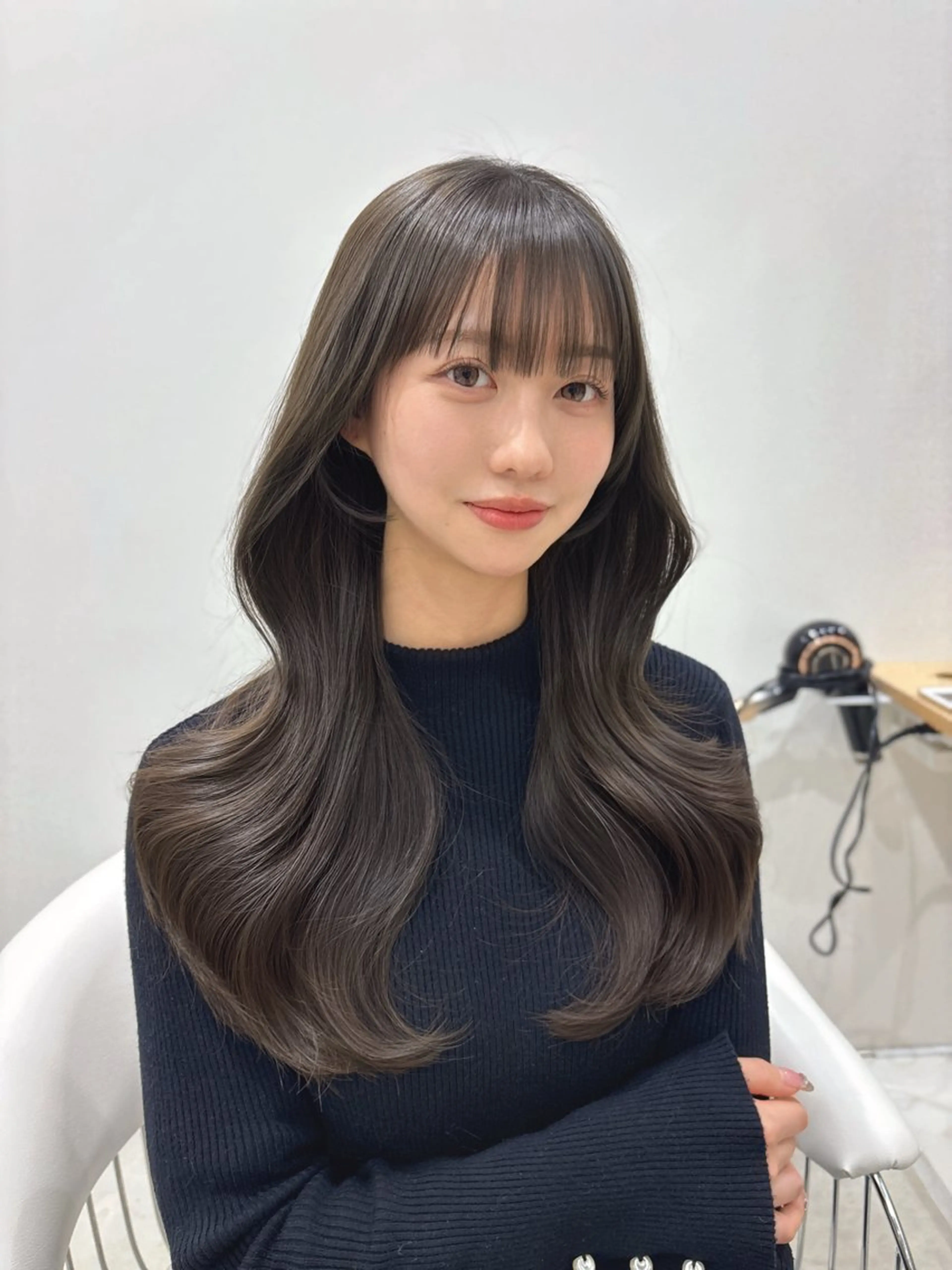 【 ミニモ限定✨️特別価格 】 レイヤーカット+カラー+オージュアトリートメントの写真