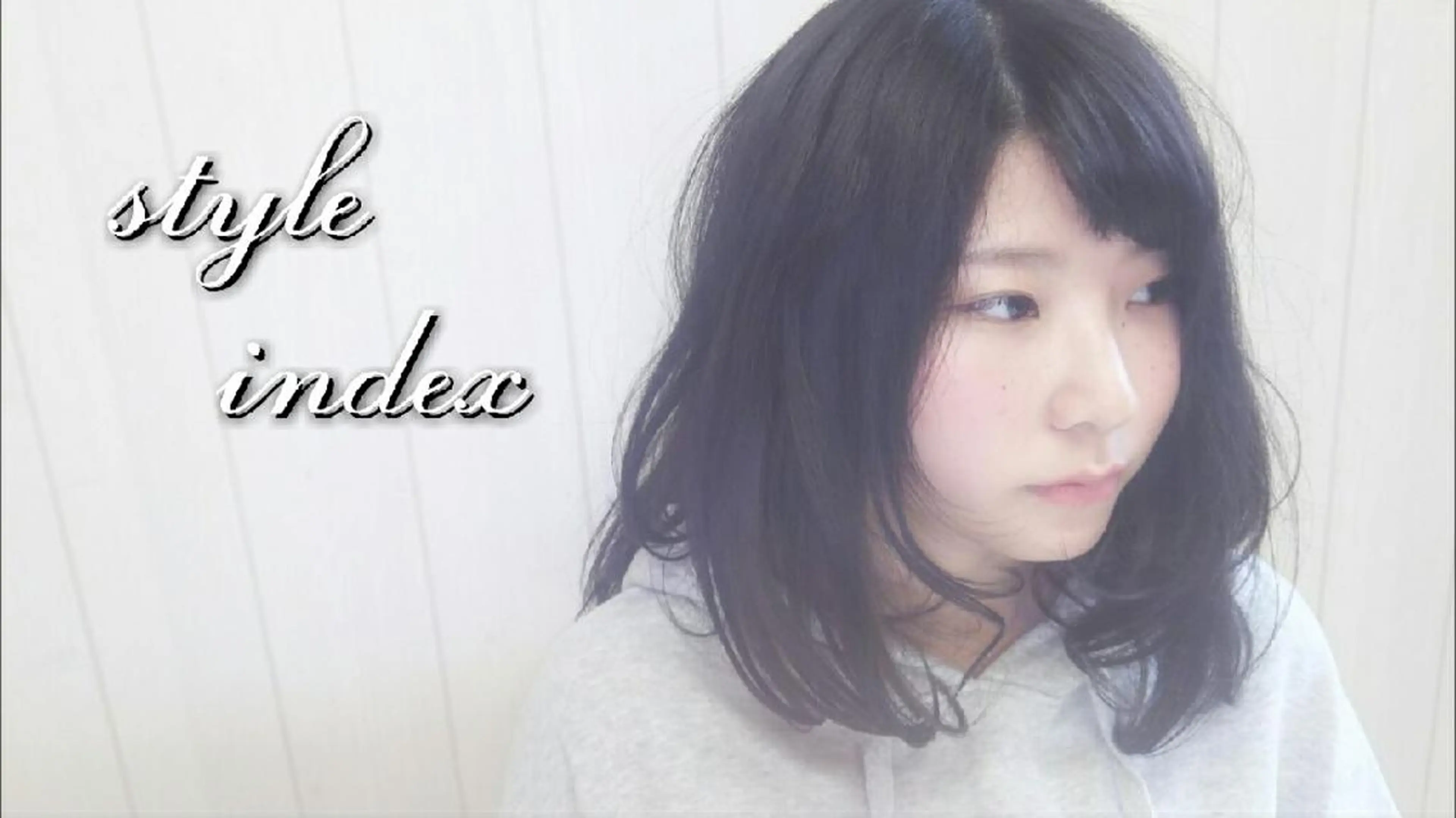 セミロング カラー アッシュ 透明感カラー 脇田 雄大のヘアスタイル