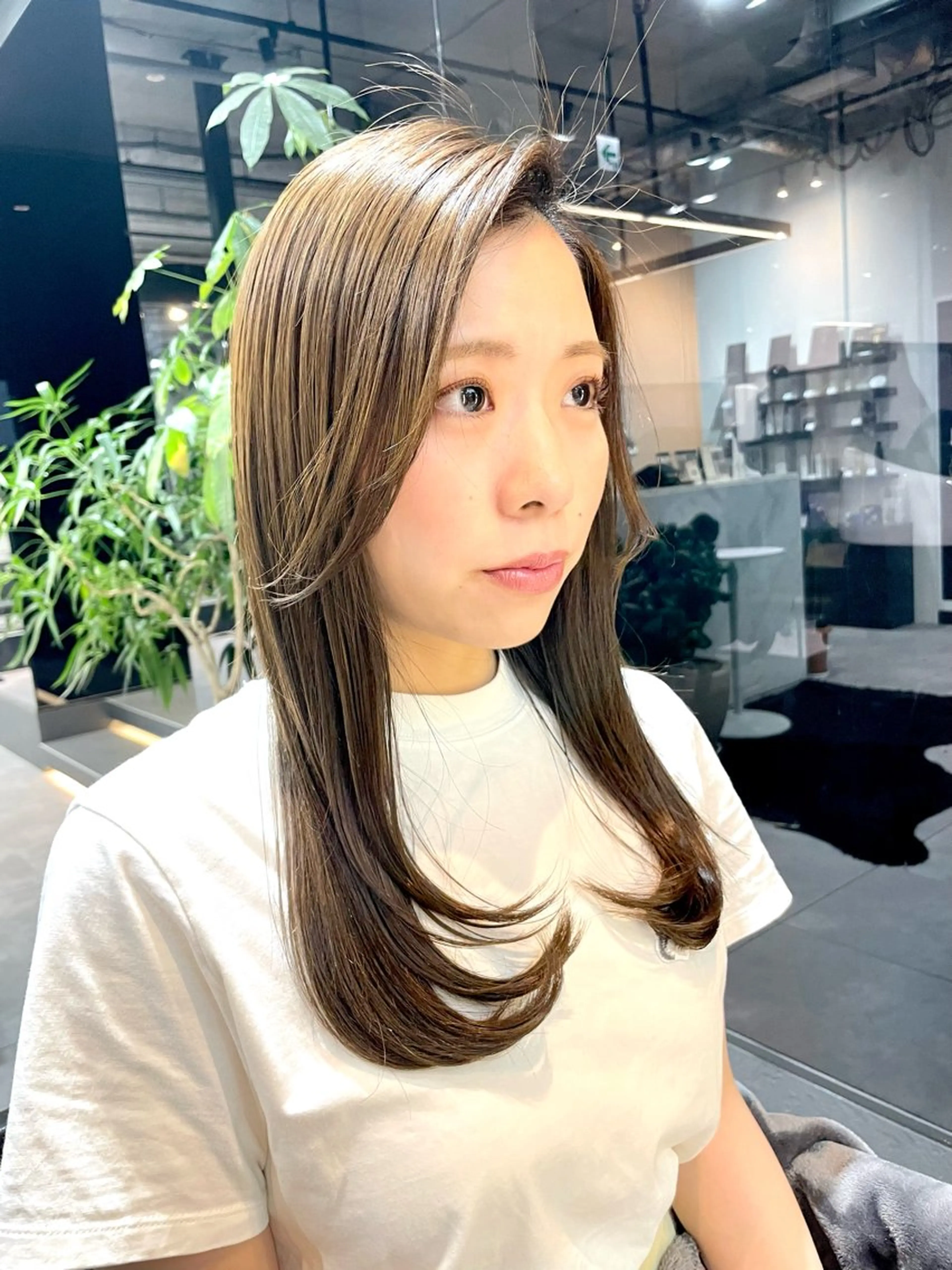 ロング 小田 桜のヘアスタイル