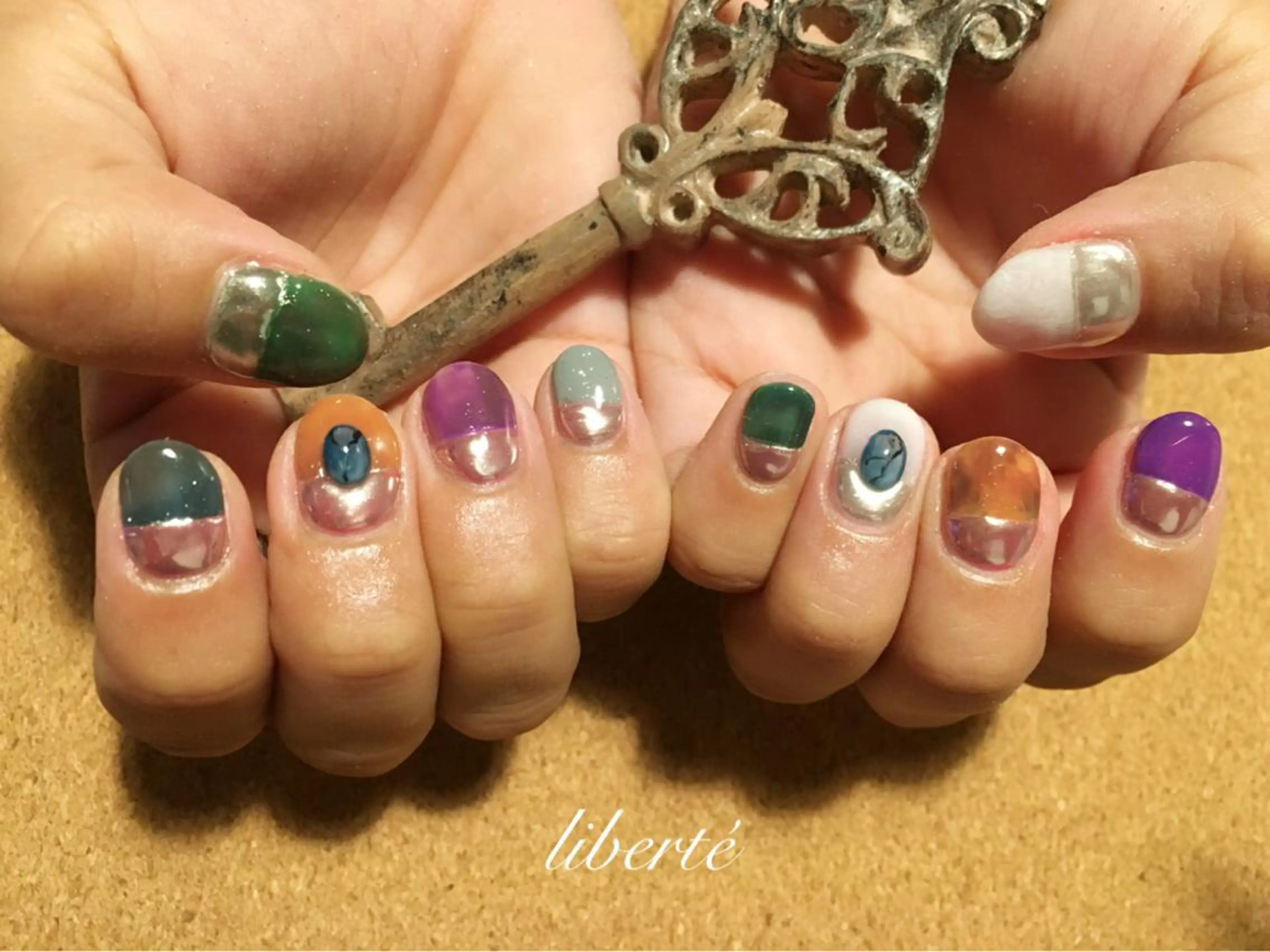 ネイル liberté (リベルテ)のネイルデザイン