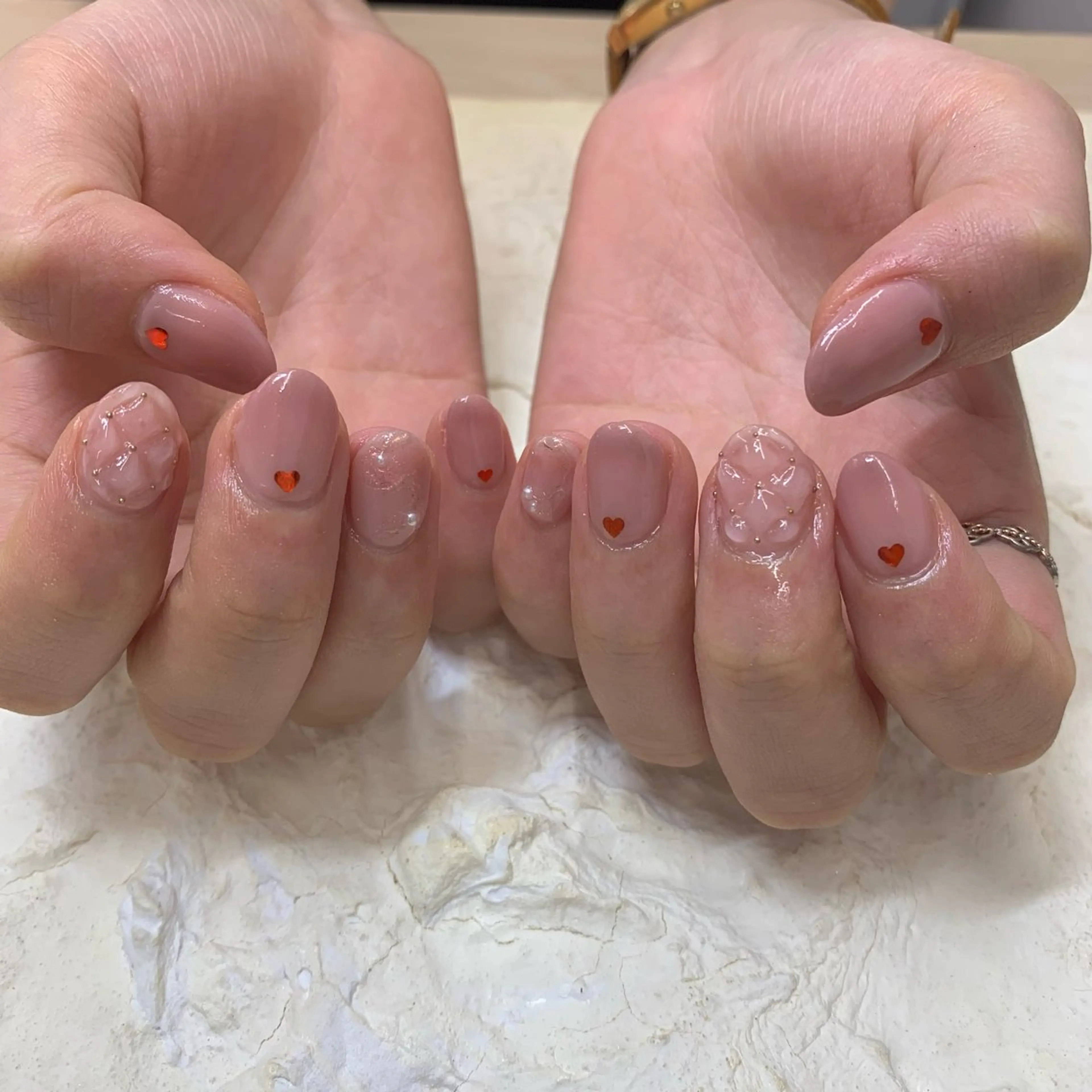 ネイル ハート マキノ ユイのネイルデザイン