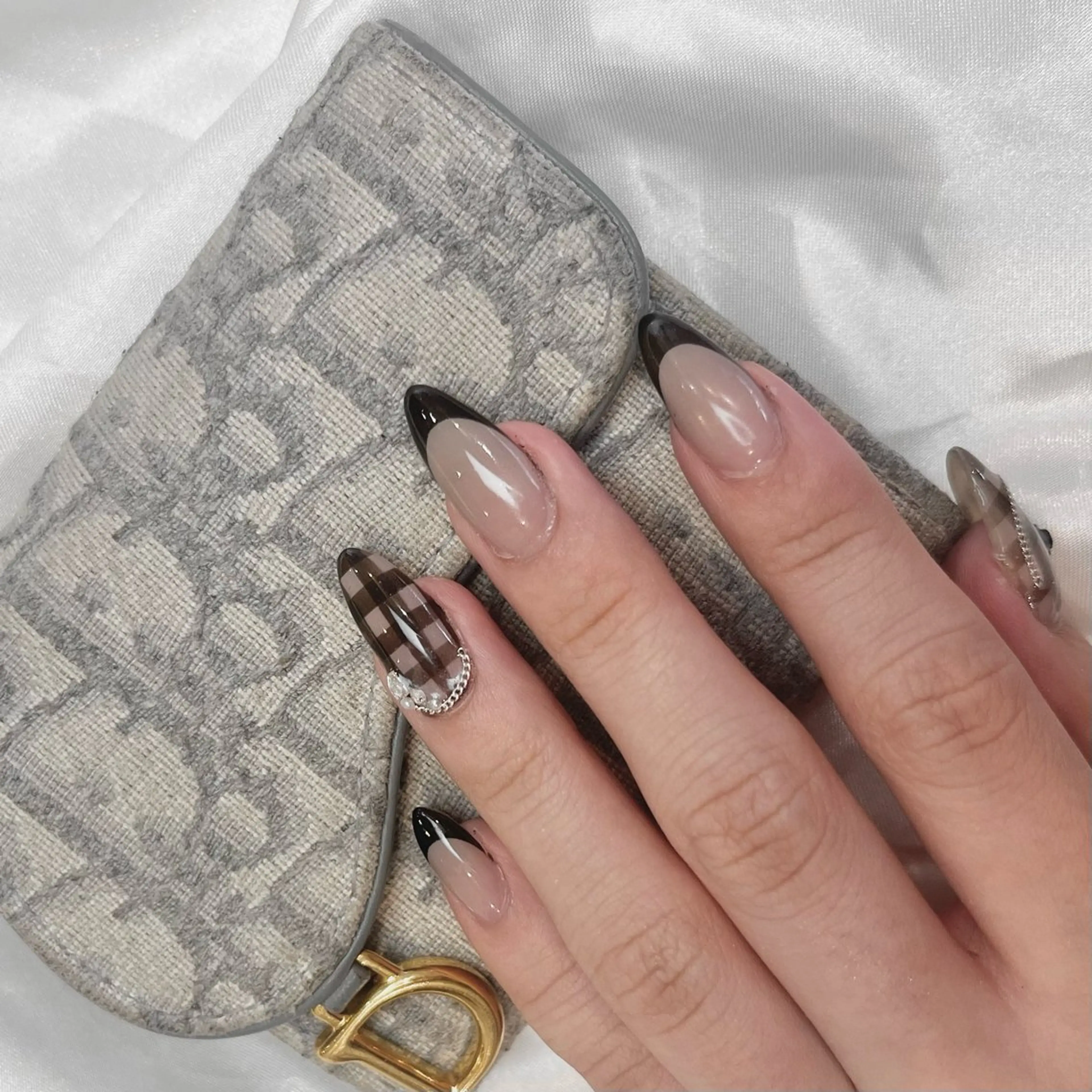 ネイル ハンドネイル NailSalon Amiのネイルデザイン