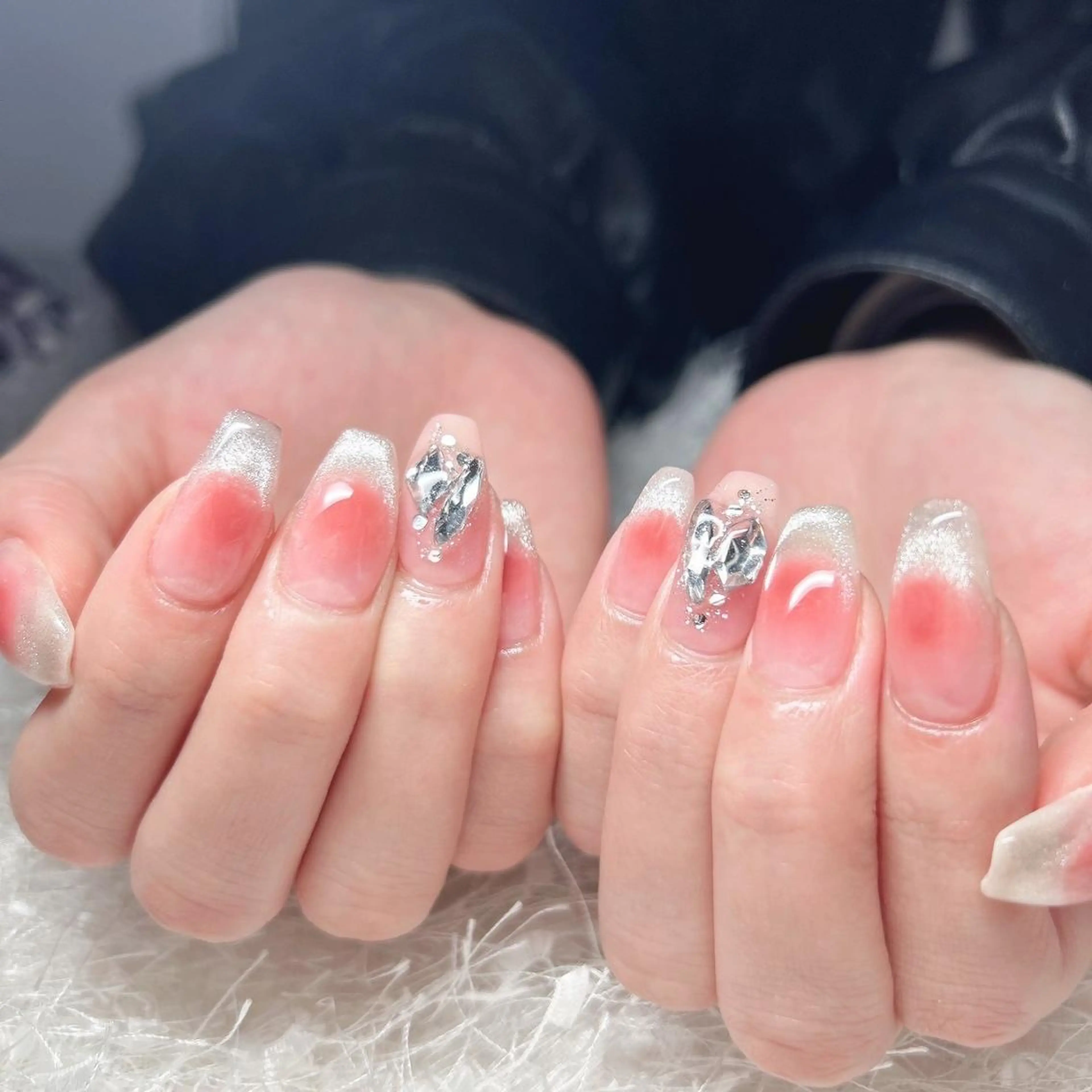ネイル 長さ出し フレンチネイル ジェルネイル グラデーション 韓国ネイル ハンドネイル Nail&eye Belire 新宿のネイルデザイン