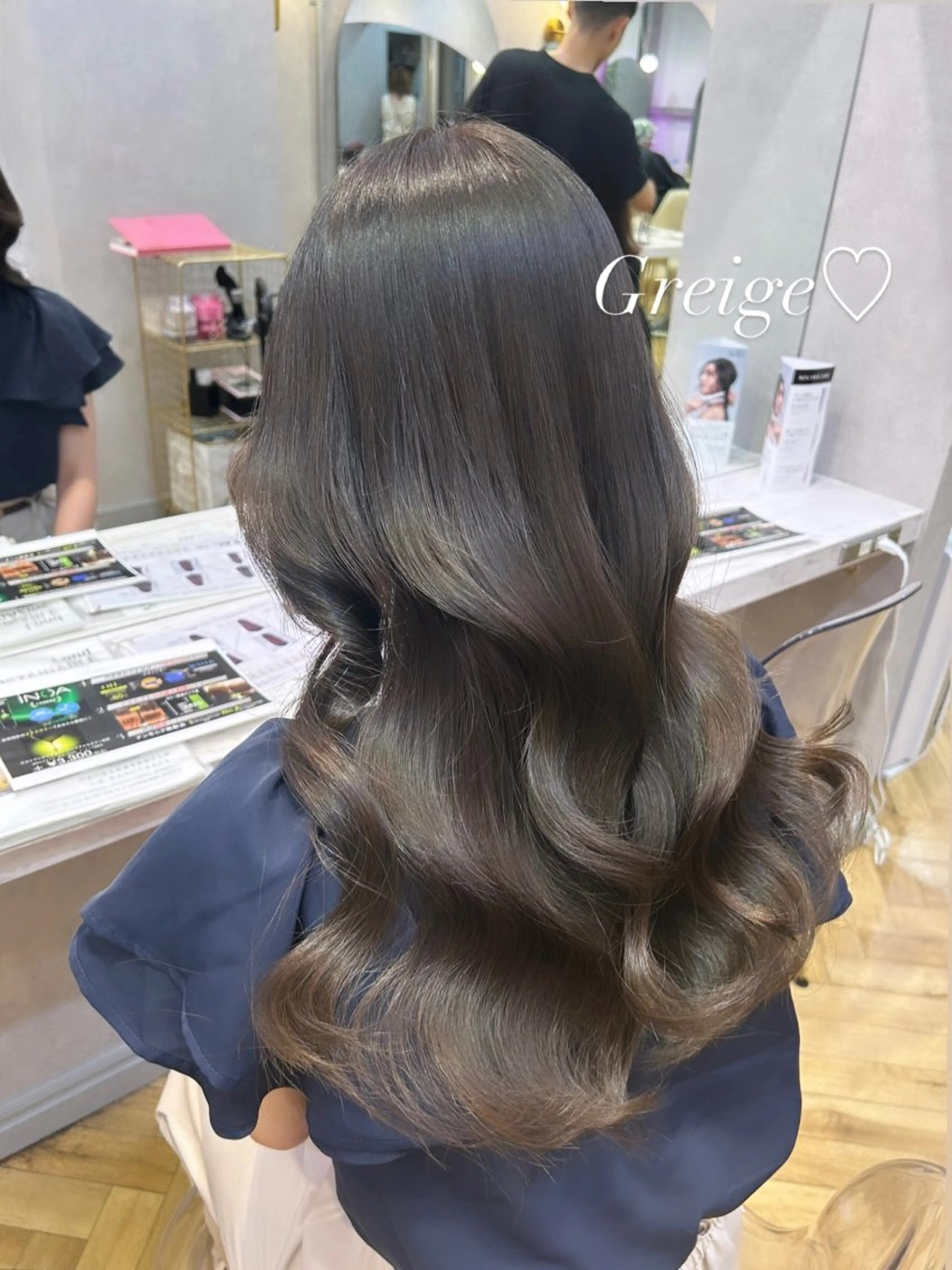 ロング カラー ヘアアレンジ ベージュカラー 透明感カラー グレージュ オレンジ 🩷韓国ヘア/ヨシン モリ🩷Maikaのヘアスタイル