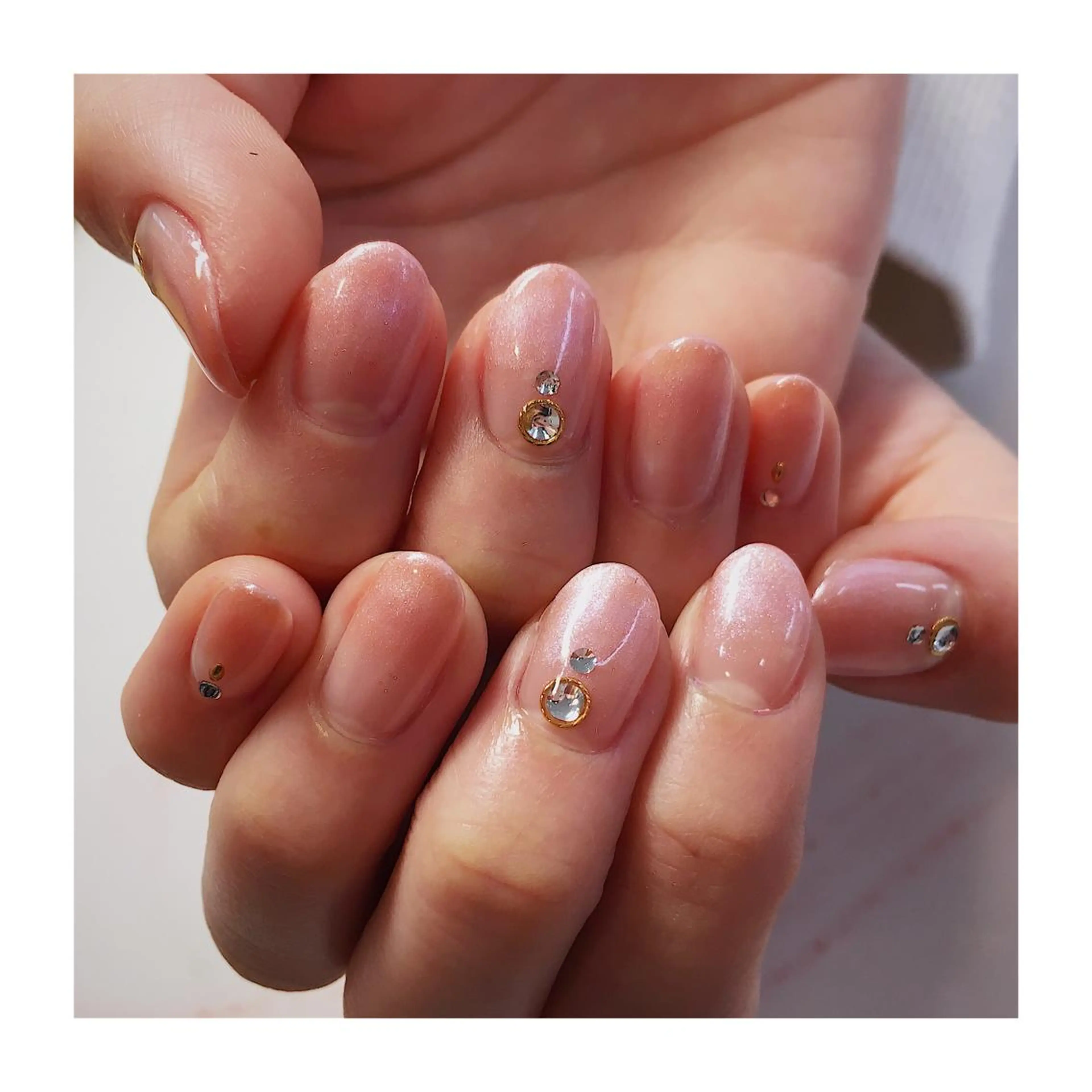 ネイル enu beauty salon所属・enu beauty salonのマツエク・マツパデザイン