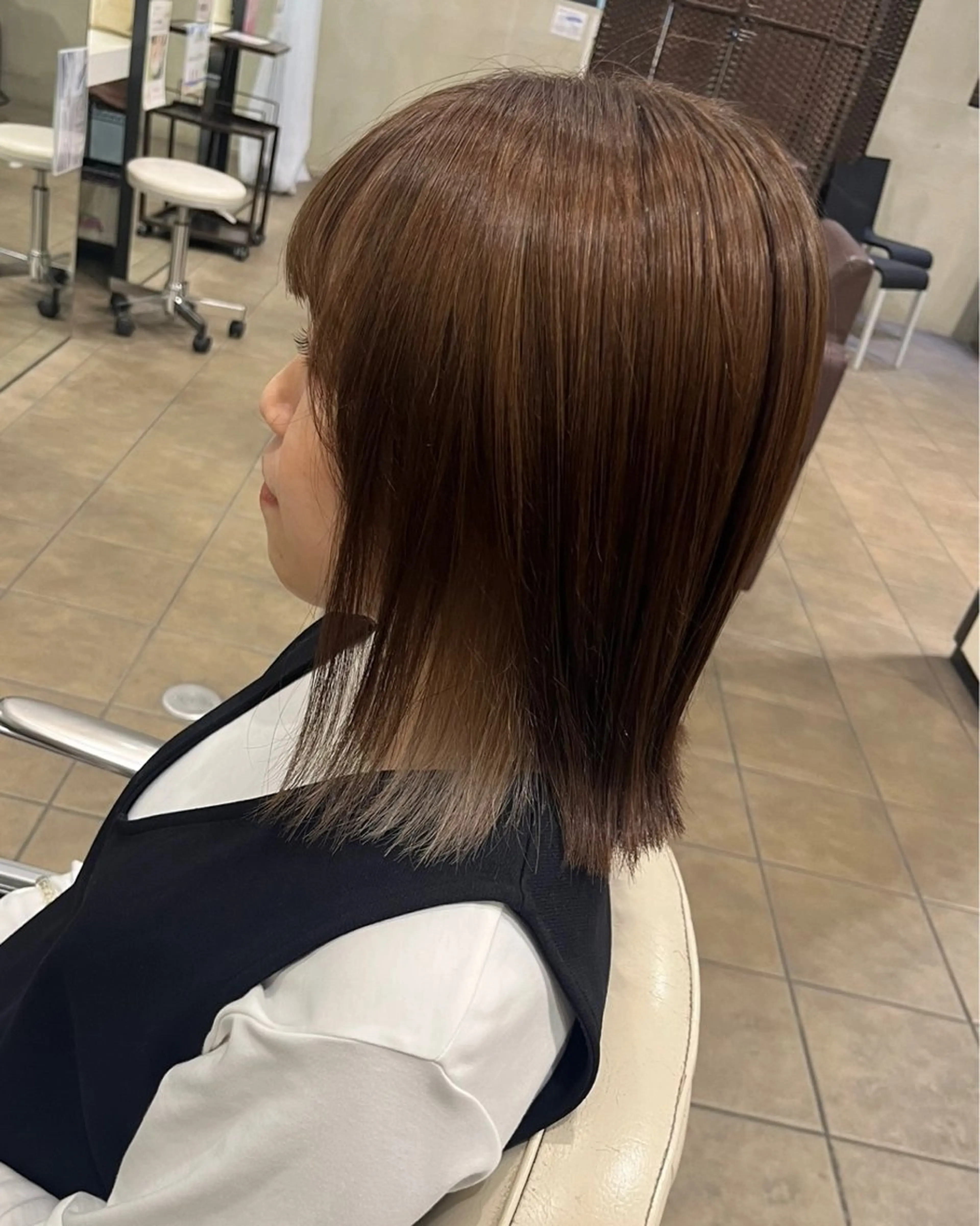 ミディアム カラー uni 江坂🦋 木下風子のヘアスタイル