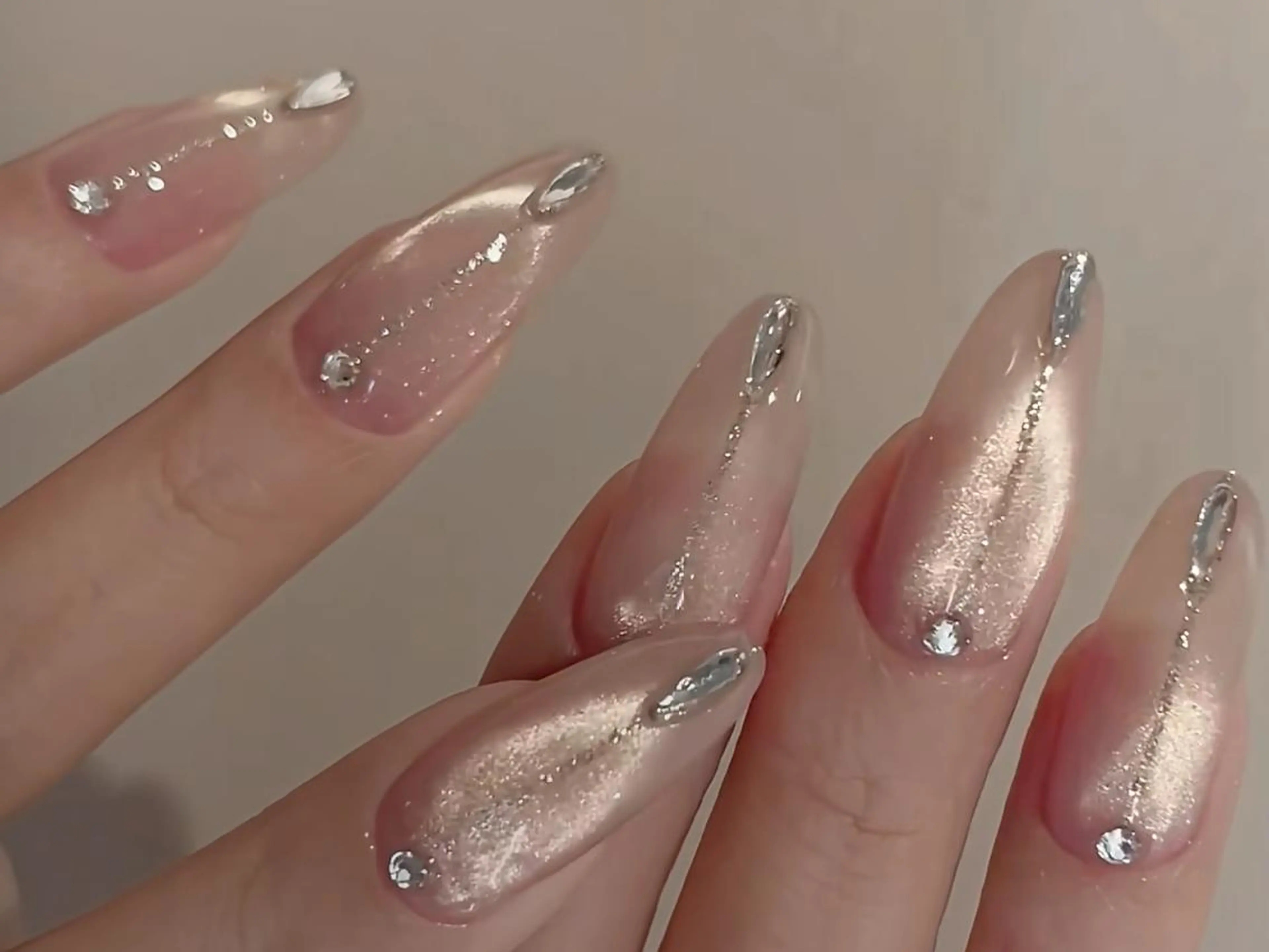 ネイル ネイルチップ ハンドネイル ハンドケア cat‘s nail🐈‍⬛のネイルデザイン