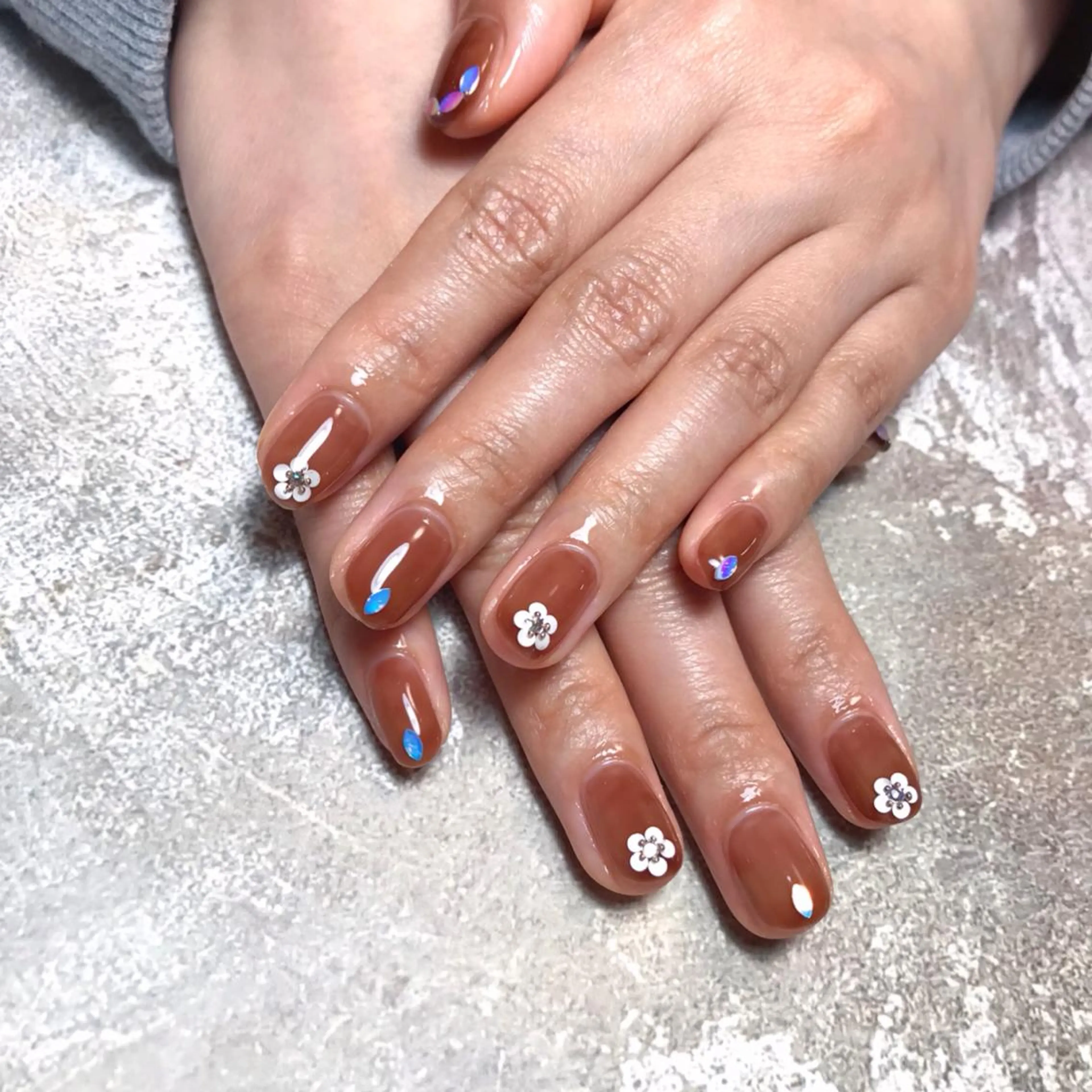 ネイル ハンドネイル 💅chainail _aiのネイルデザイン