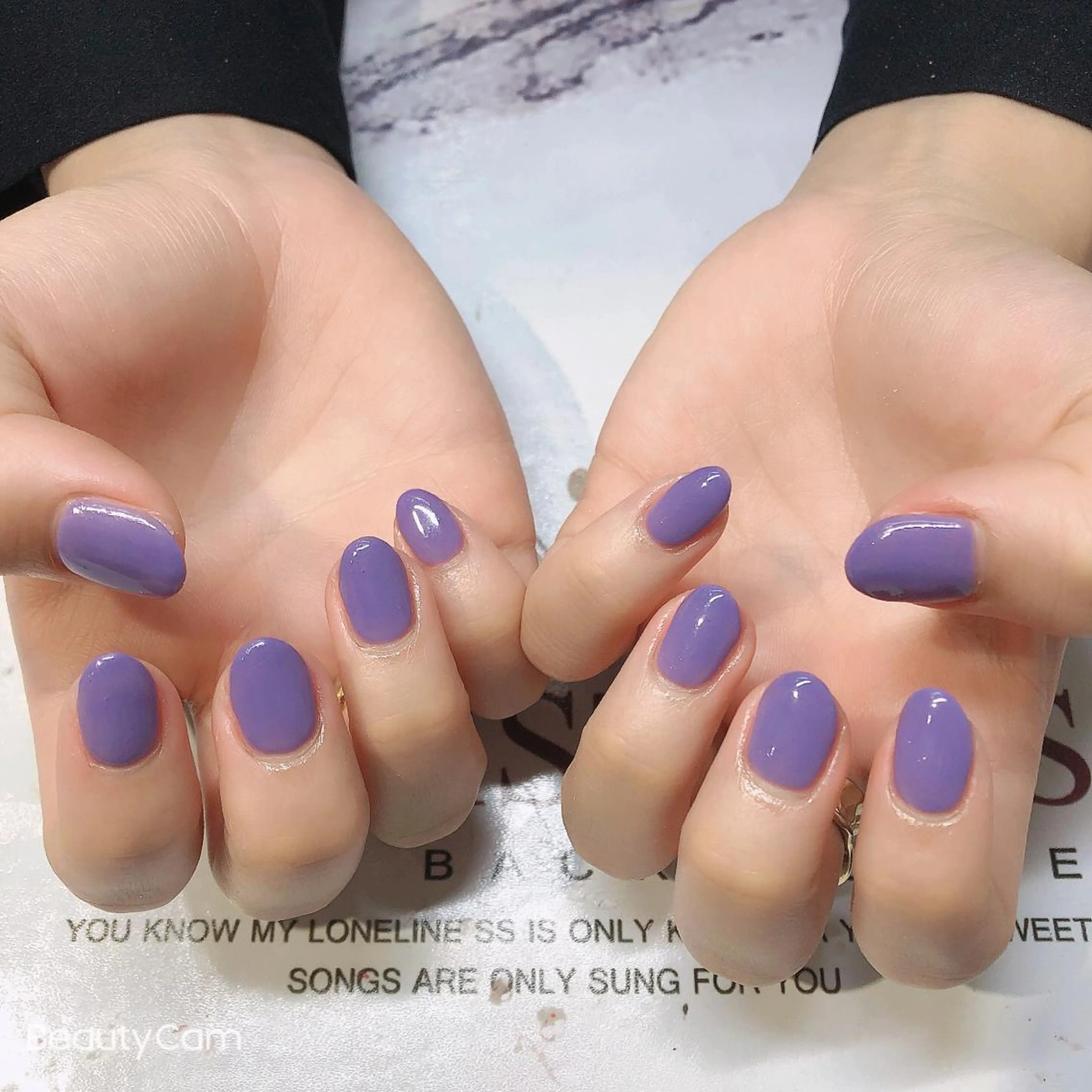 ネイル ガレンドウ 白澤 愛子のネイルデザイン