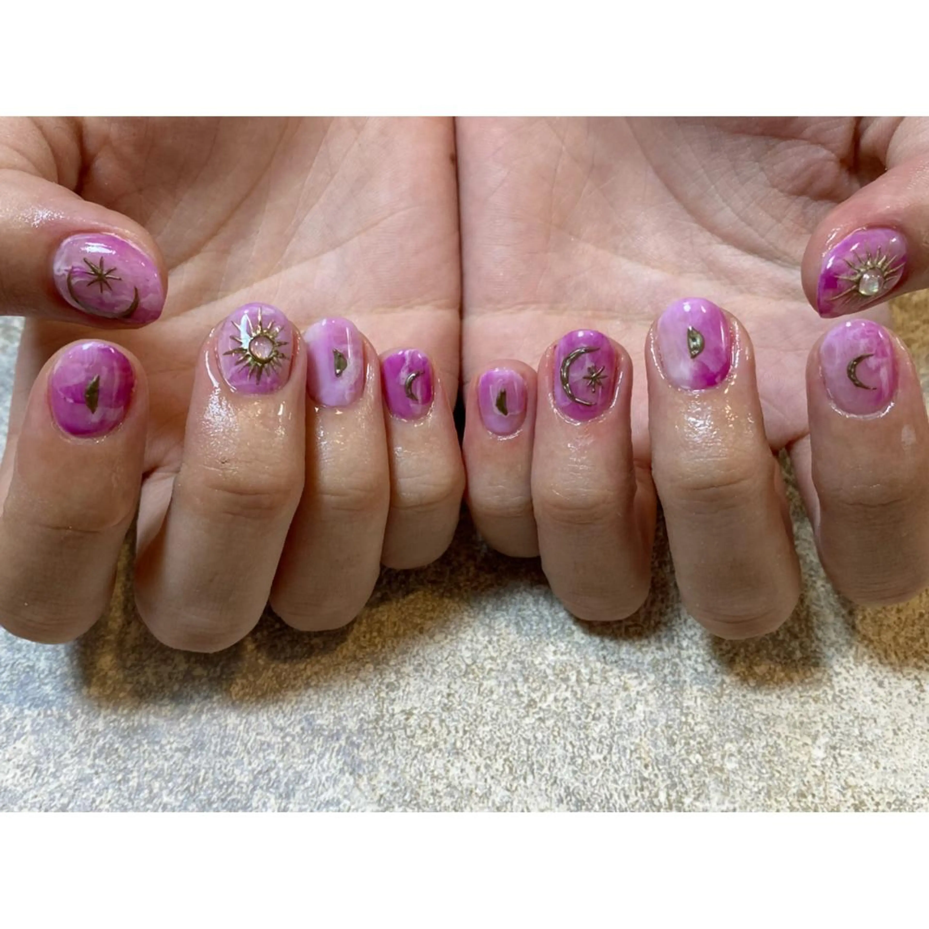 ネイル UP yuriのネイルデザイン