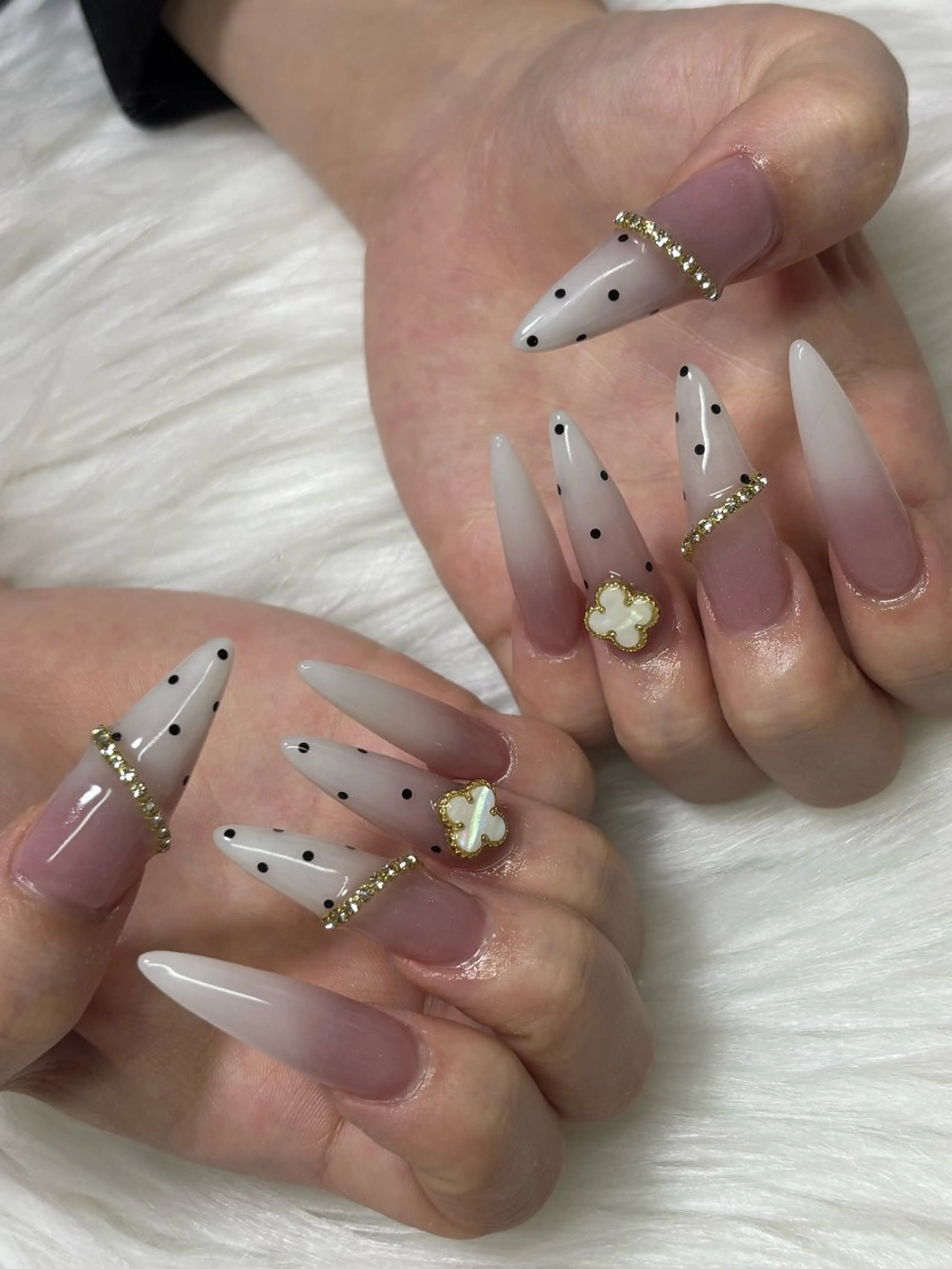 ネイル kajitani yukinaのネイルデザイン