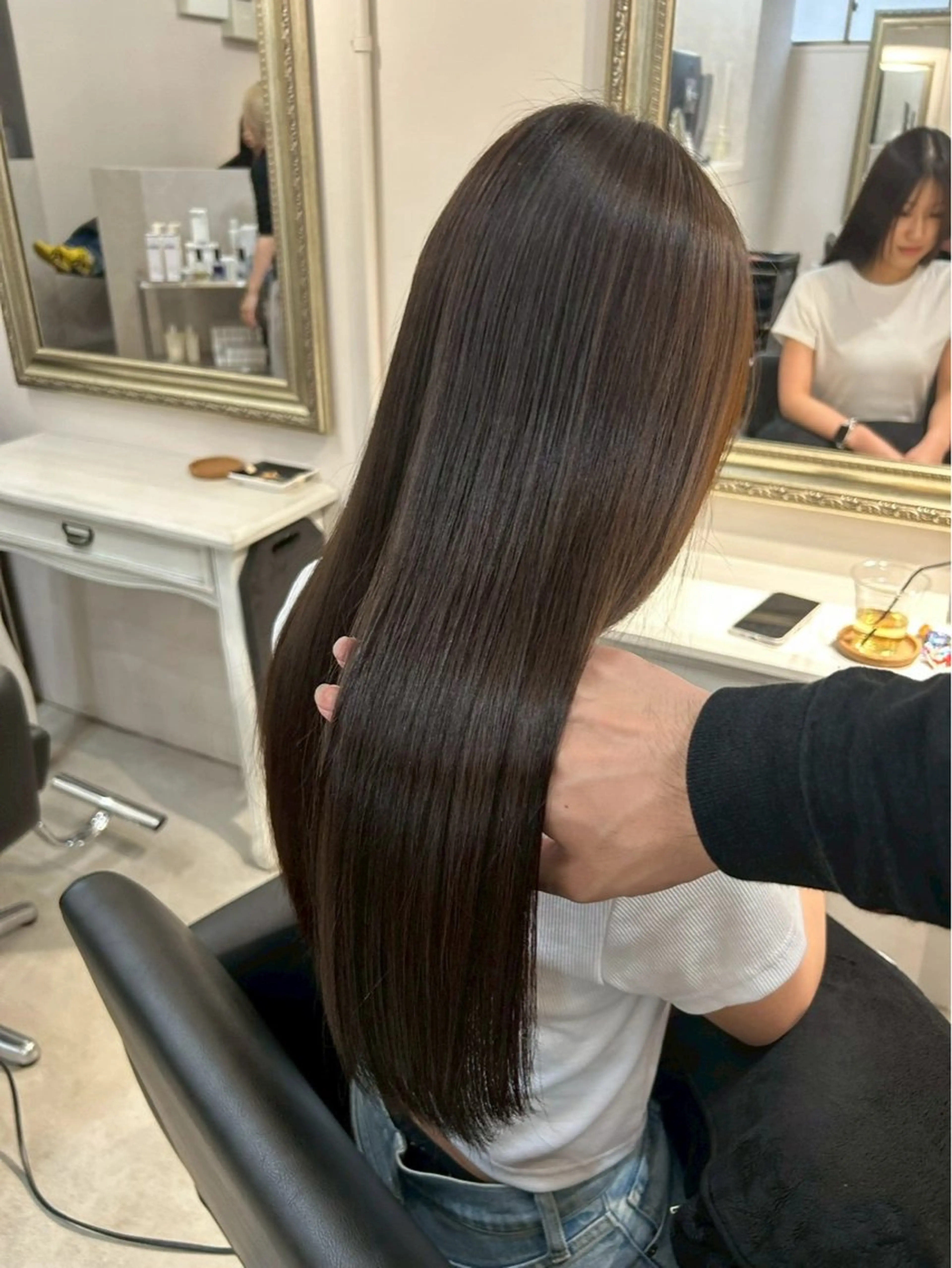 ロング 秋山 空澄のヘアスタイル