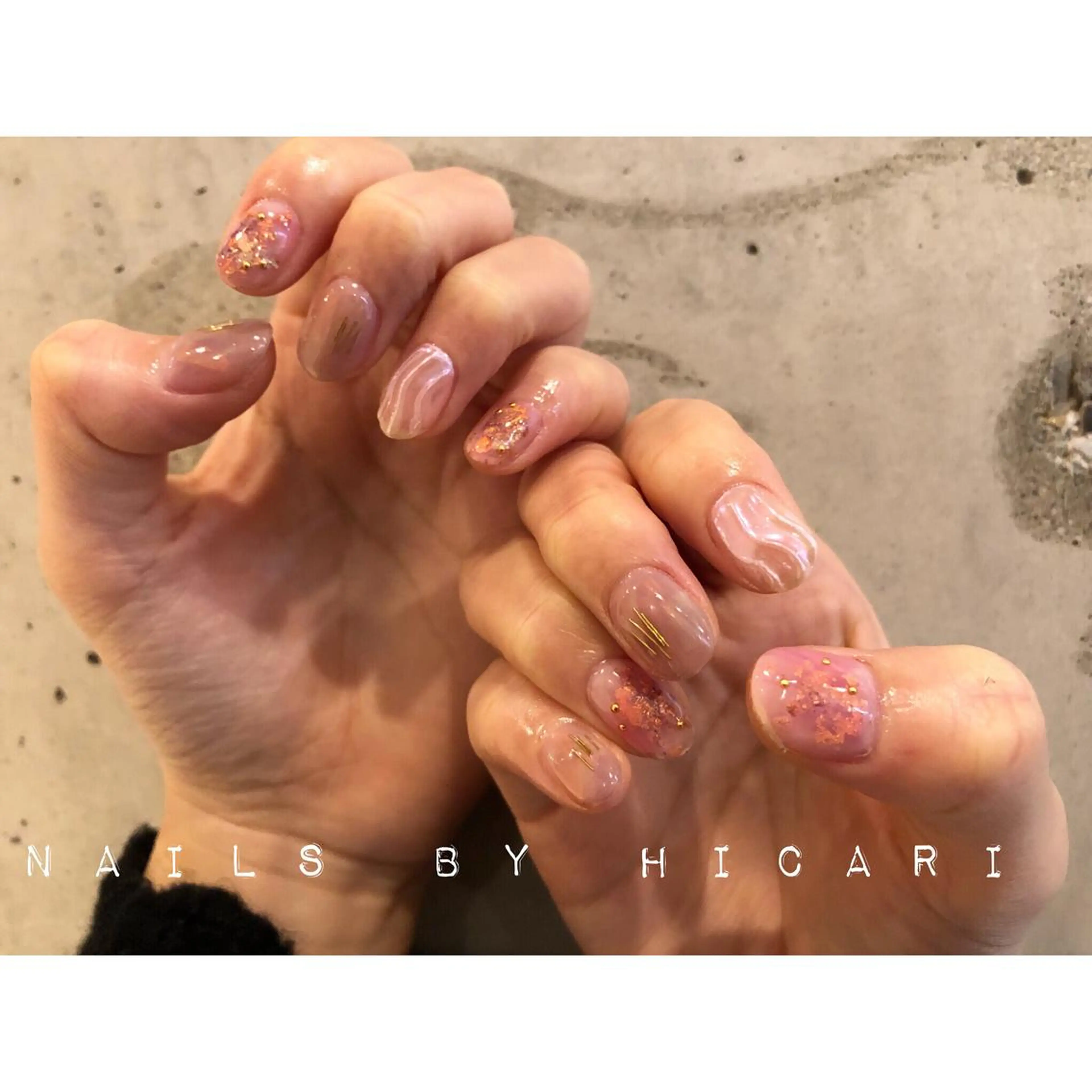 ショート カラー ネイル マツエク・マツパ ジェルネイル ニュアンスネイル パラジェル illum hicariのネイルデザイン