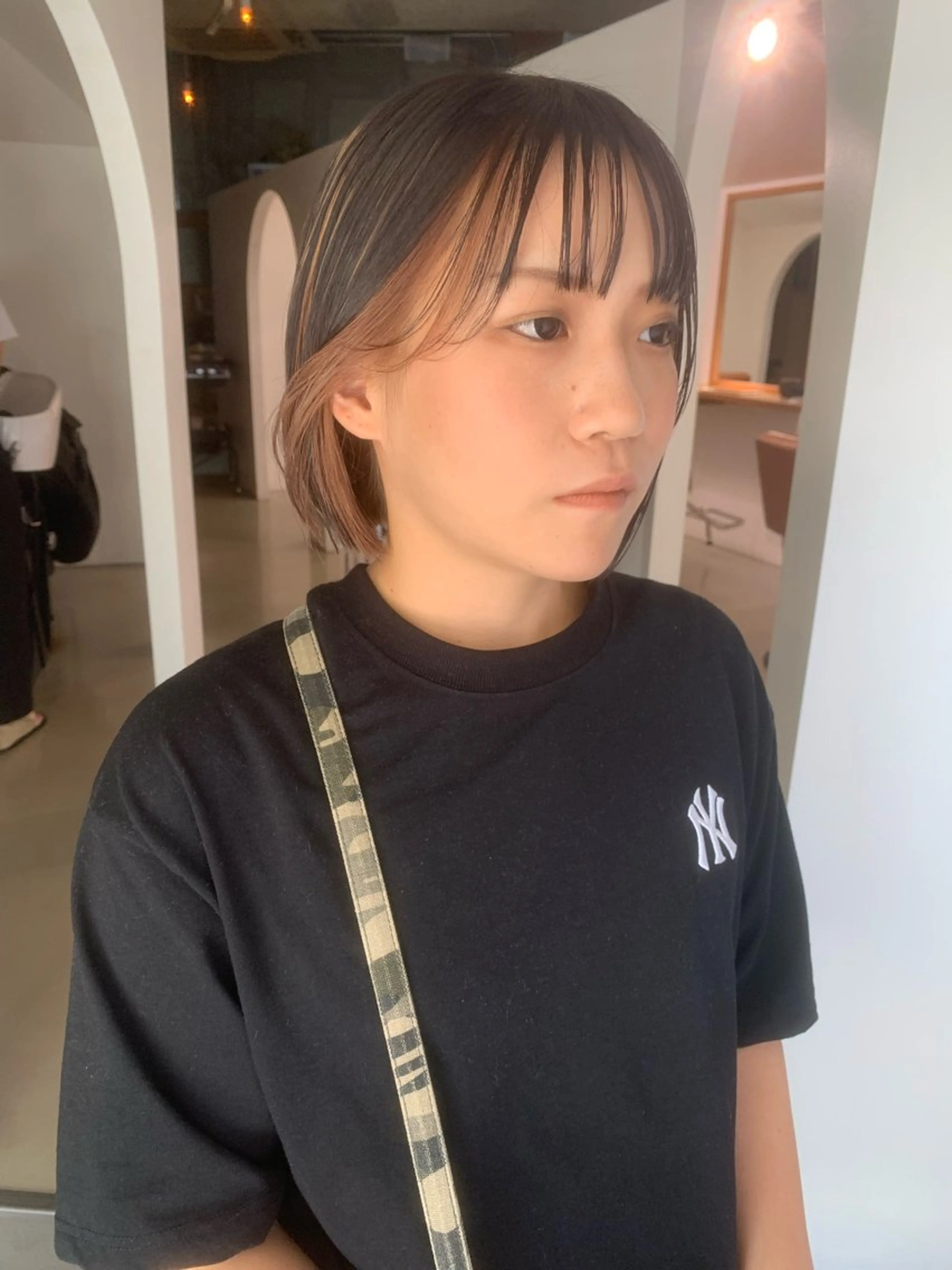 ショート mirai/レイヤー ボブ/デザインのヘアスタイル