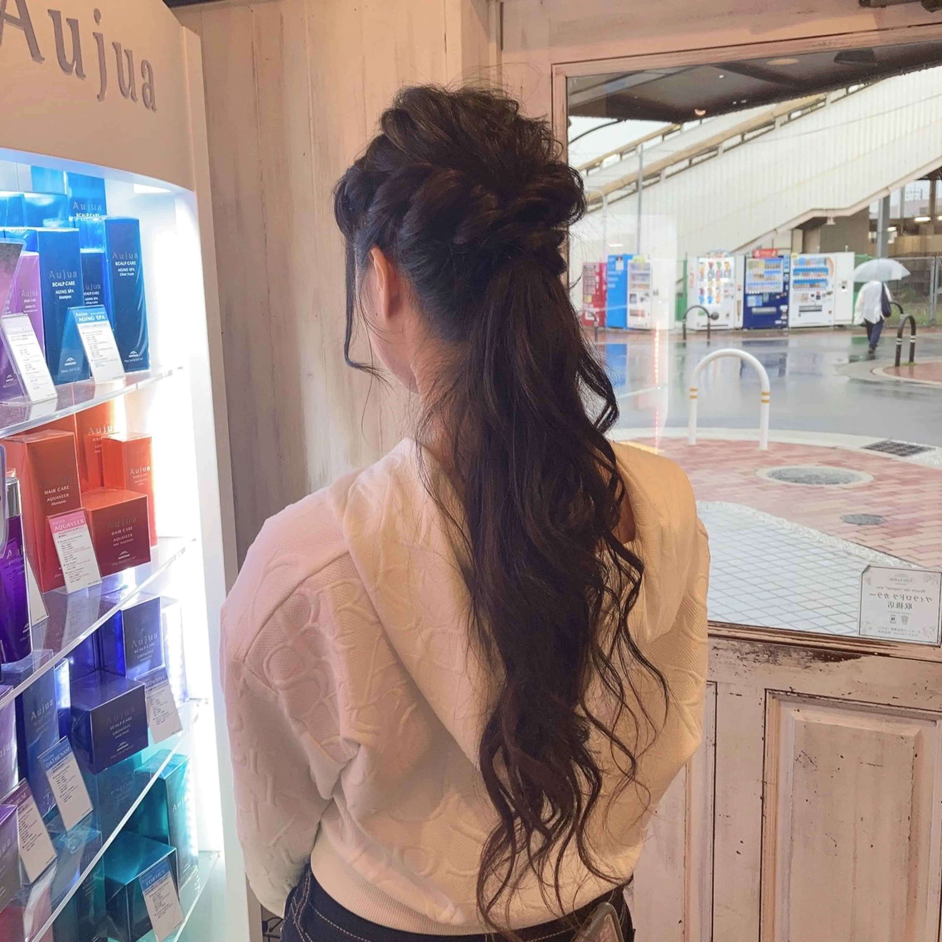 ヘアアレンジ 髪質改善カラー 縮毛矯正🤍辻桃加のヘアスタイル