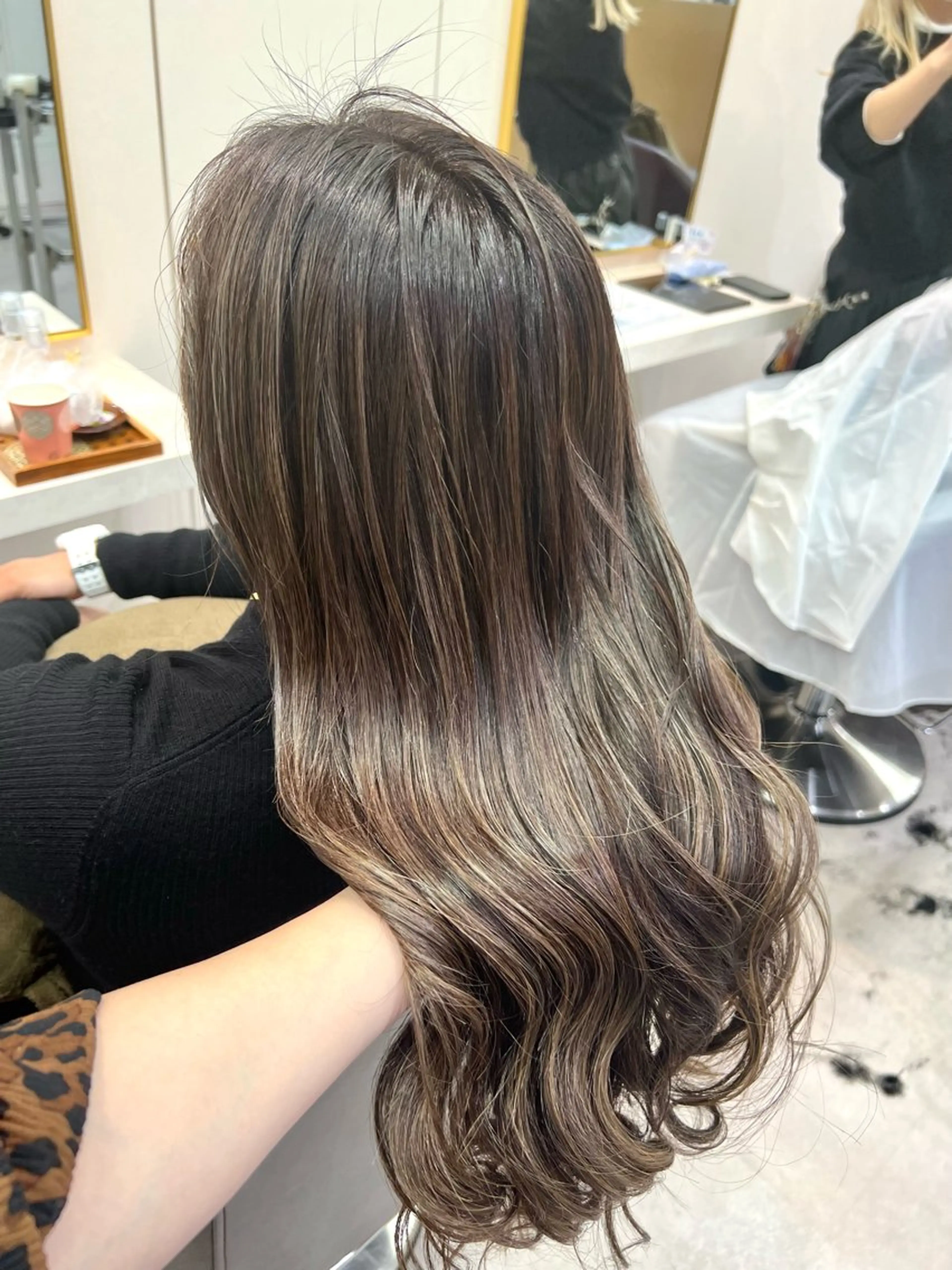 ロング カラー mEg hair creation 新川崎所属・カラー/塚原里沙 川崎のヘアスタイル