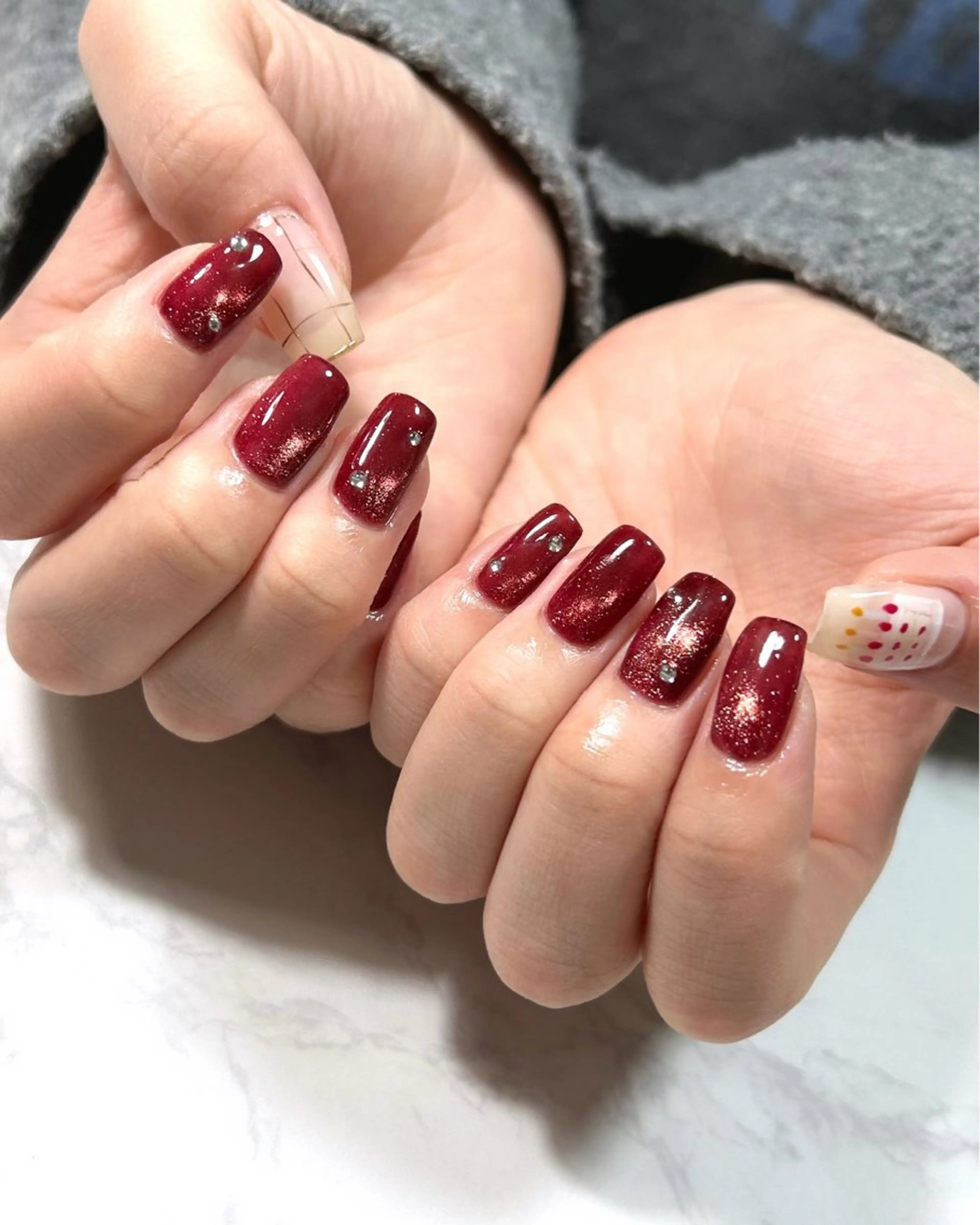 ネイル Allybell🫧 Ayakaのネイルデザイン