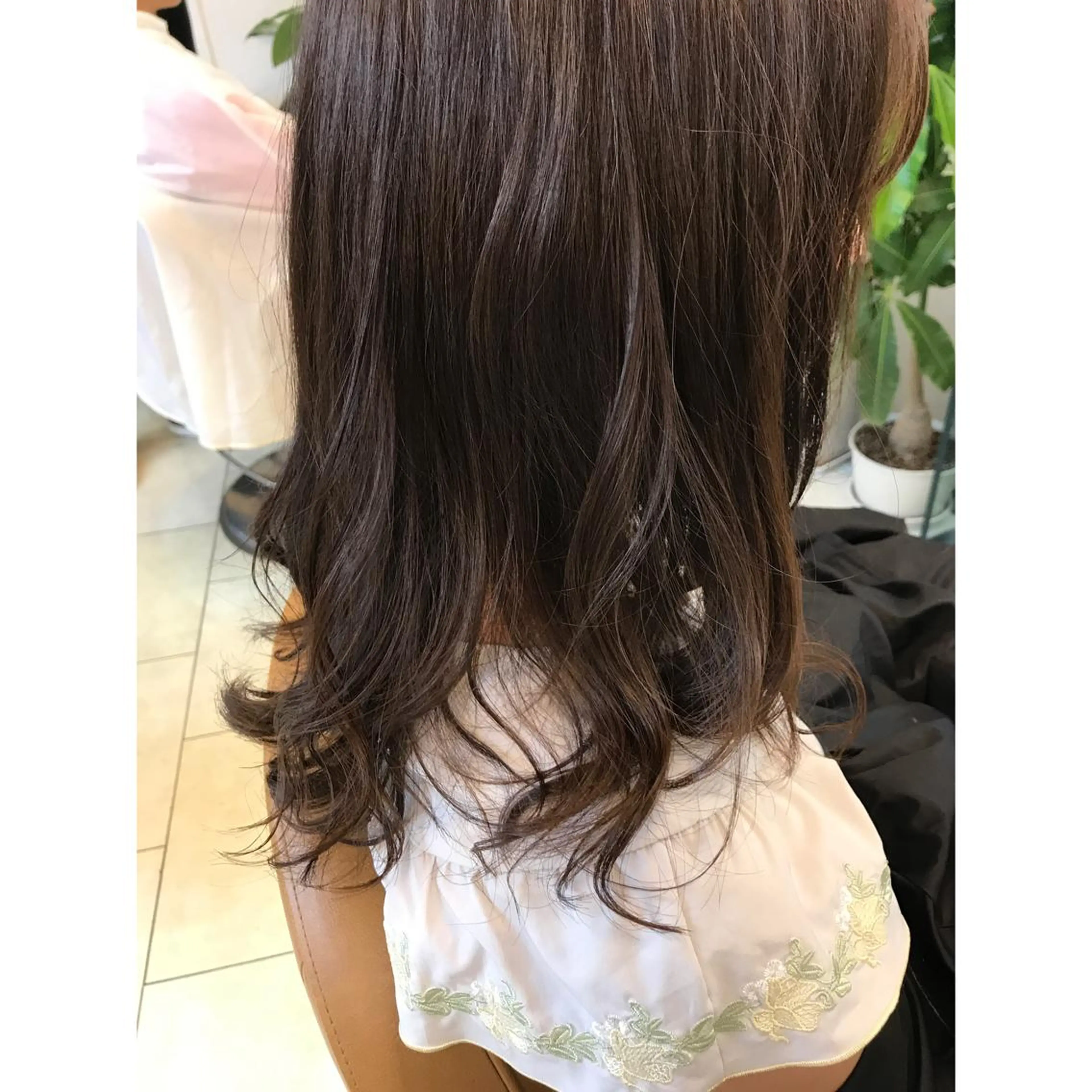 ロング カラー アディクシーカラー 坂西 春果のマツエク・マツパデザイン