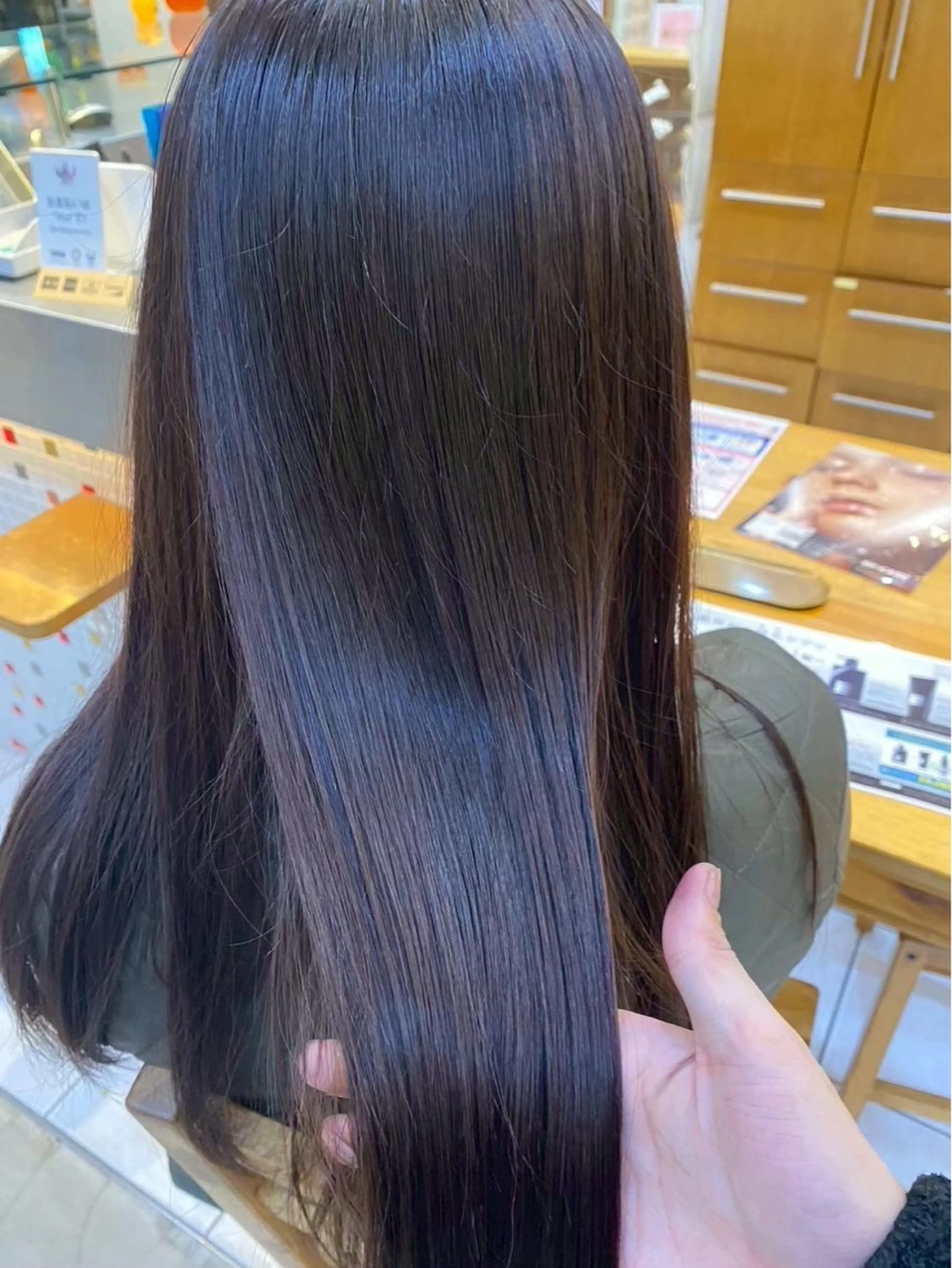 髪質改善 💠 韓国風うる艶/シオリのヘアスタイル