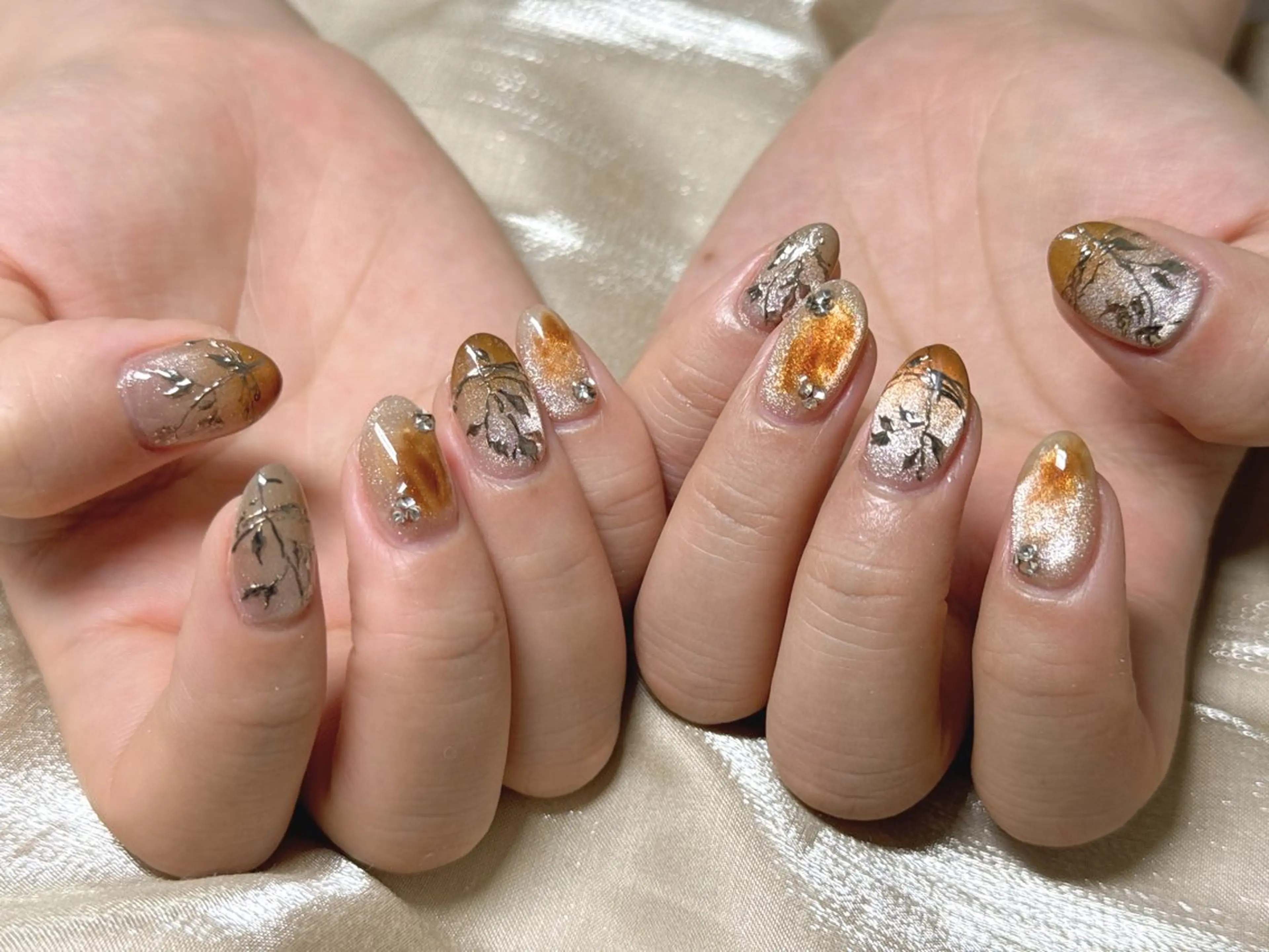 ネイル Rarity nail salonのネイルデザイン