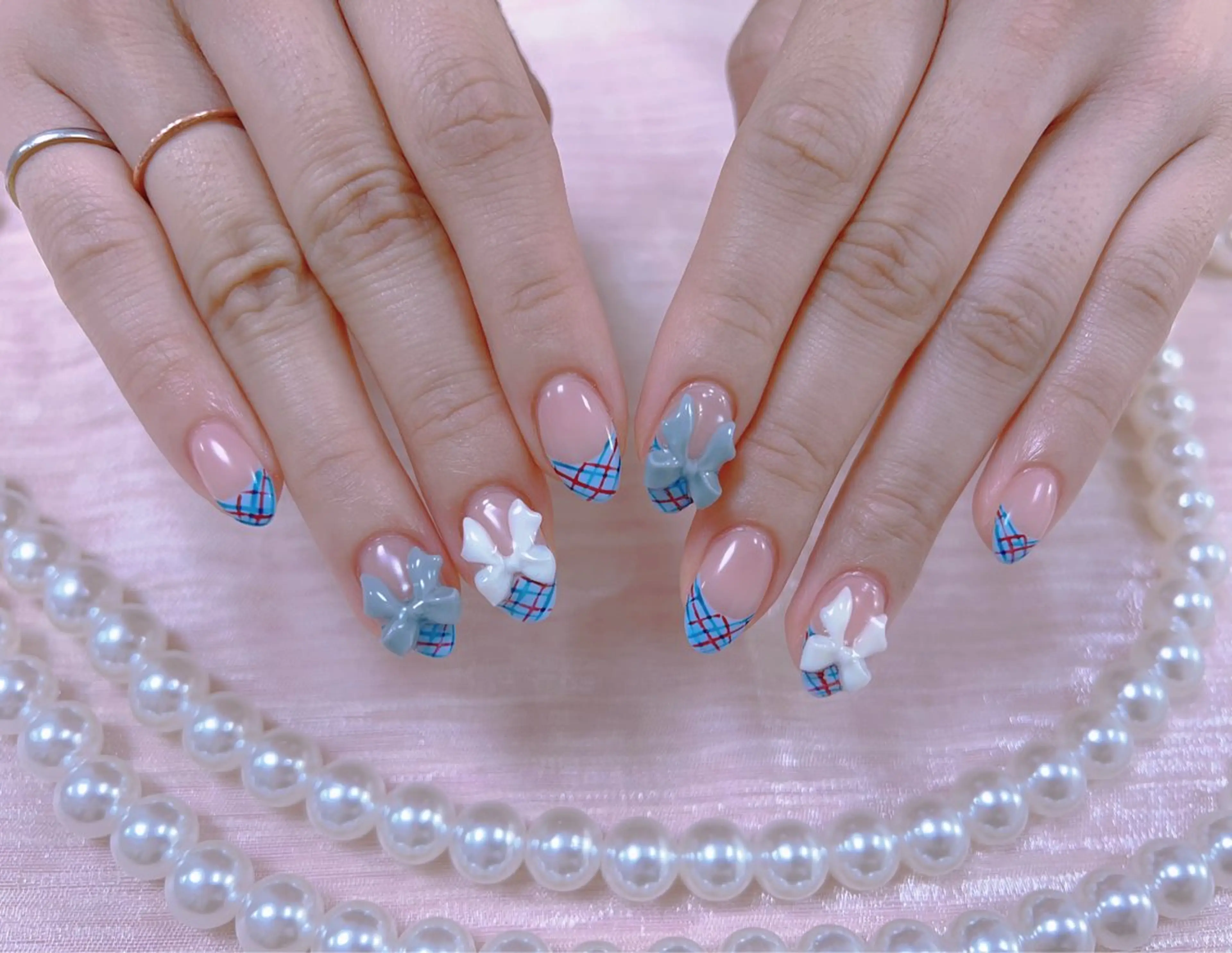 ネイル はぴねす所属・横浜 美夢のネイルデザイン