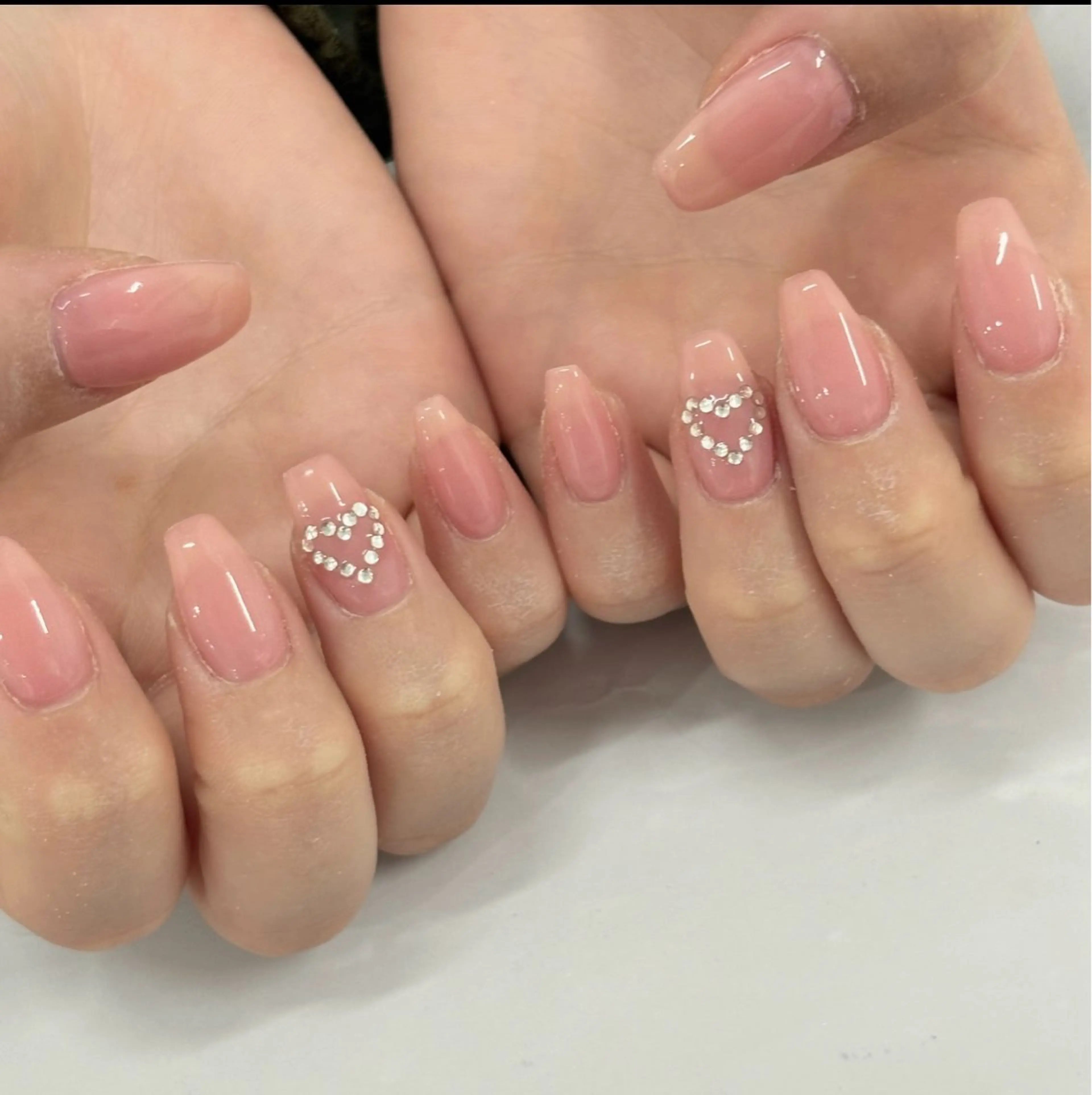 ネイル アートネイル ストーンネイル ＿white所属・_white 上本町のネイルデザイン