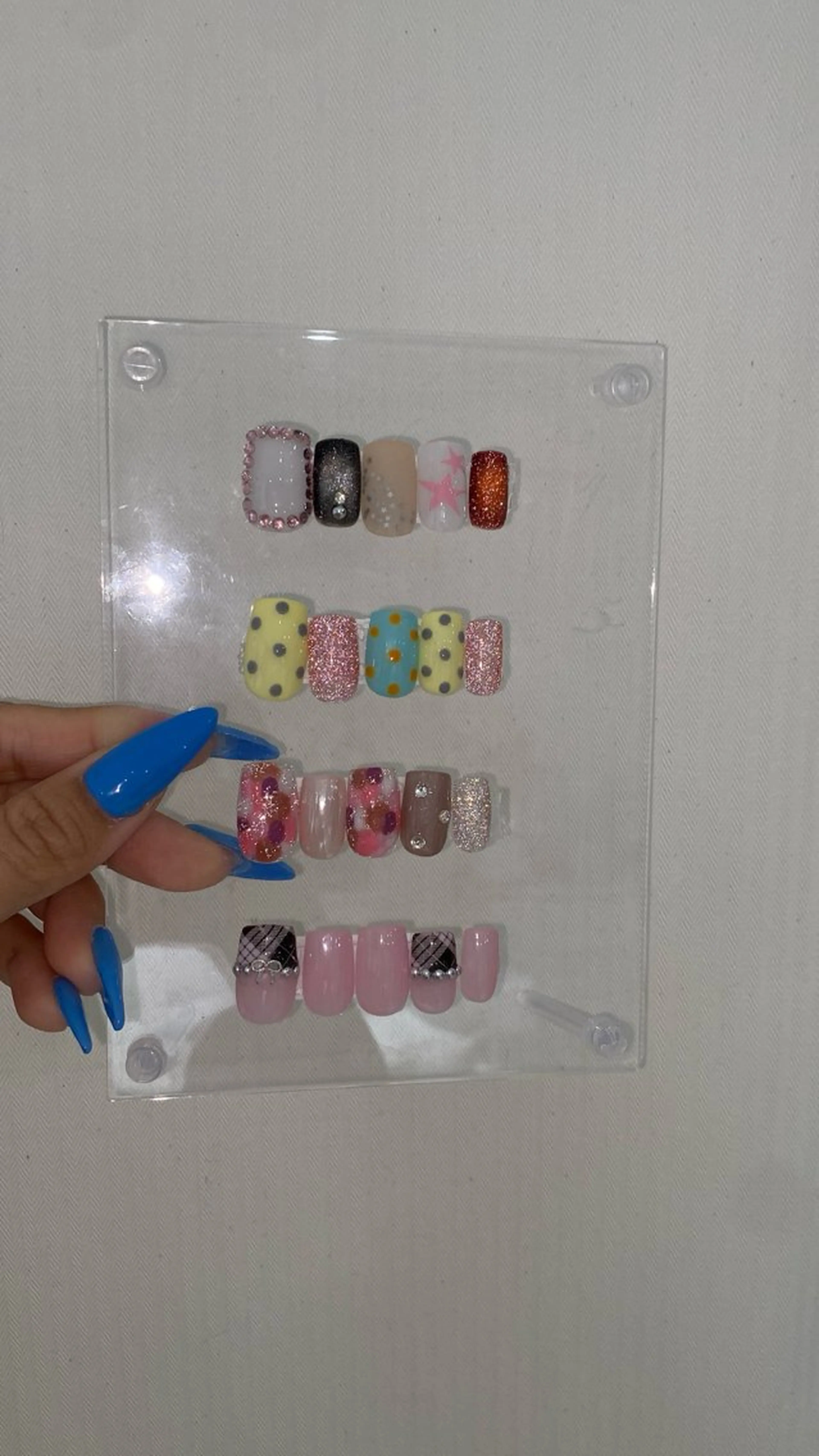 ネイル ハンドネイル ハンドケア SalonLinda Madokaのネイルデザイン