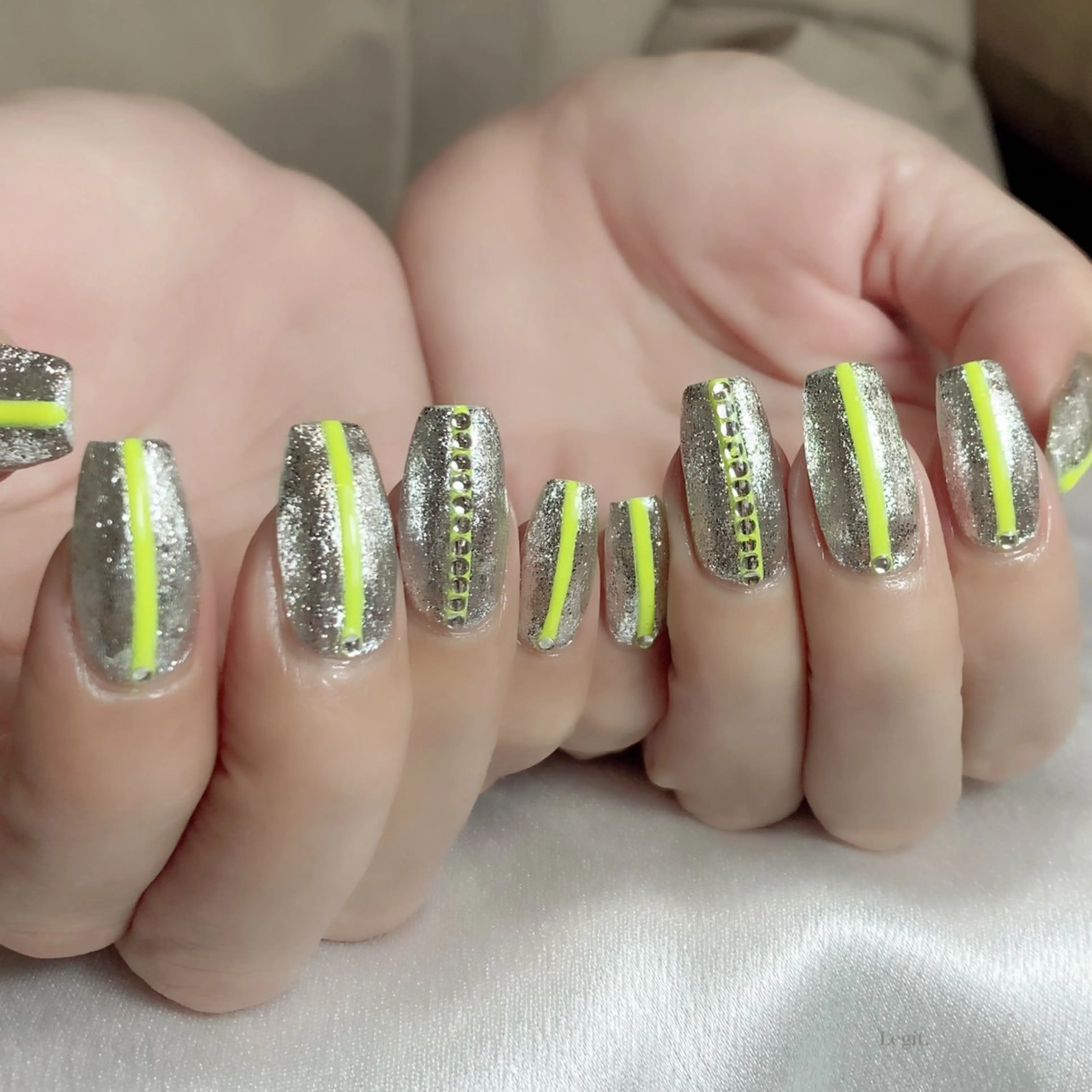 ネイル Legit nail salonのネイルデザイン