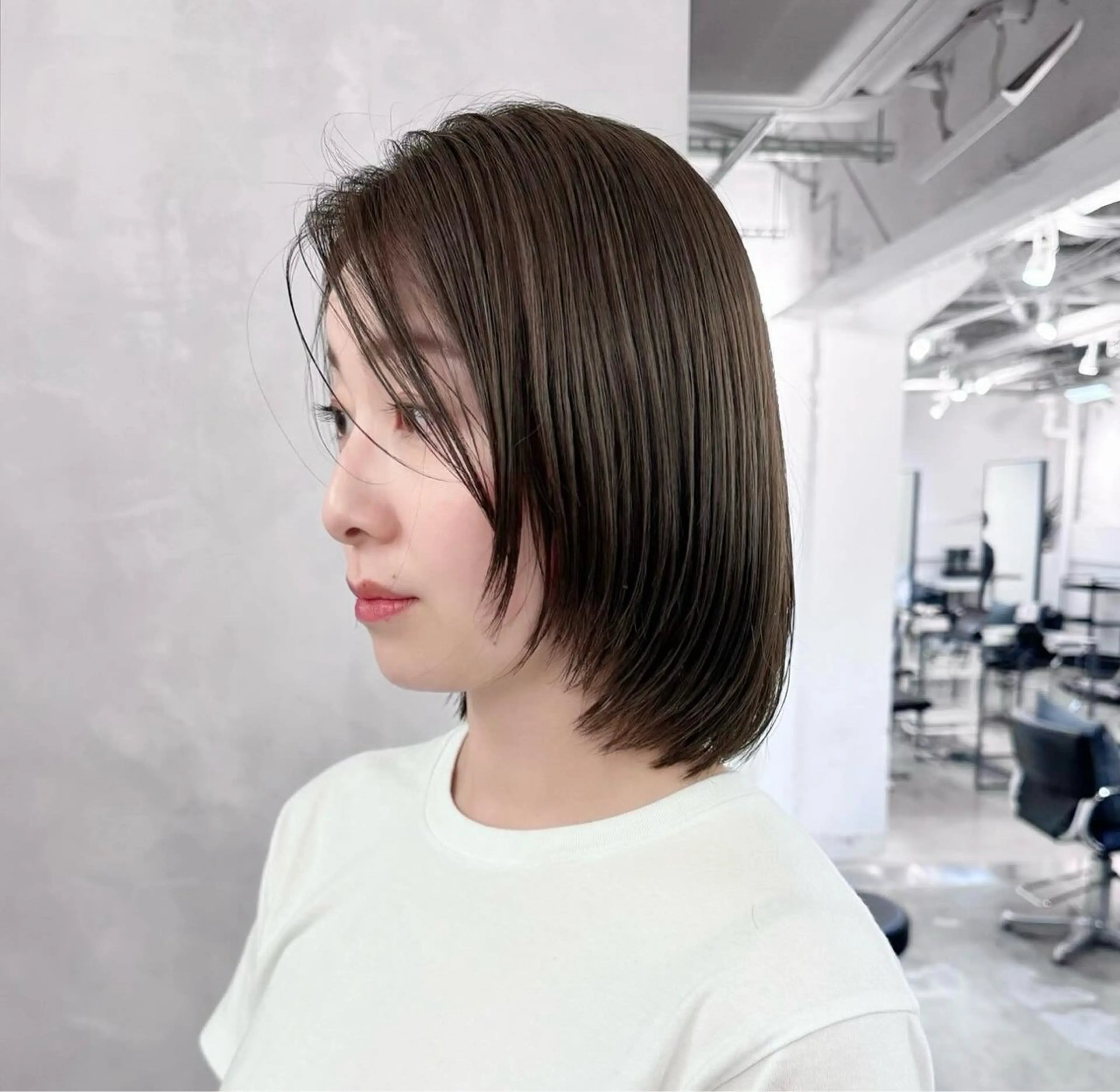 ミディアム カット ヘアカラー トリートメント カット特化 /BLUET/新宿のヘアスタイル