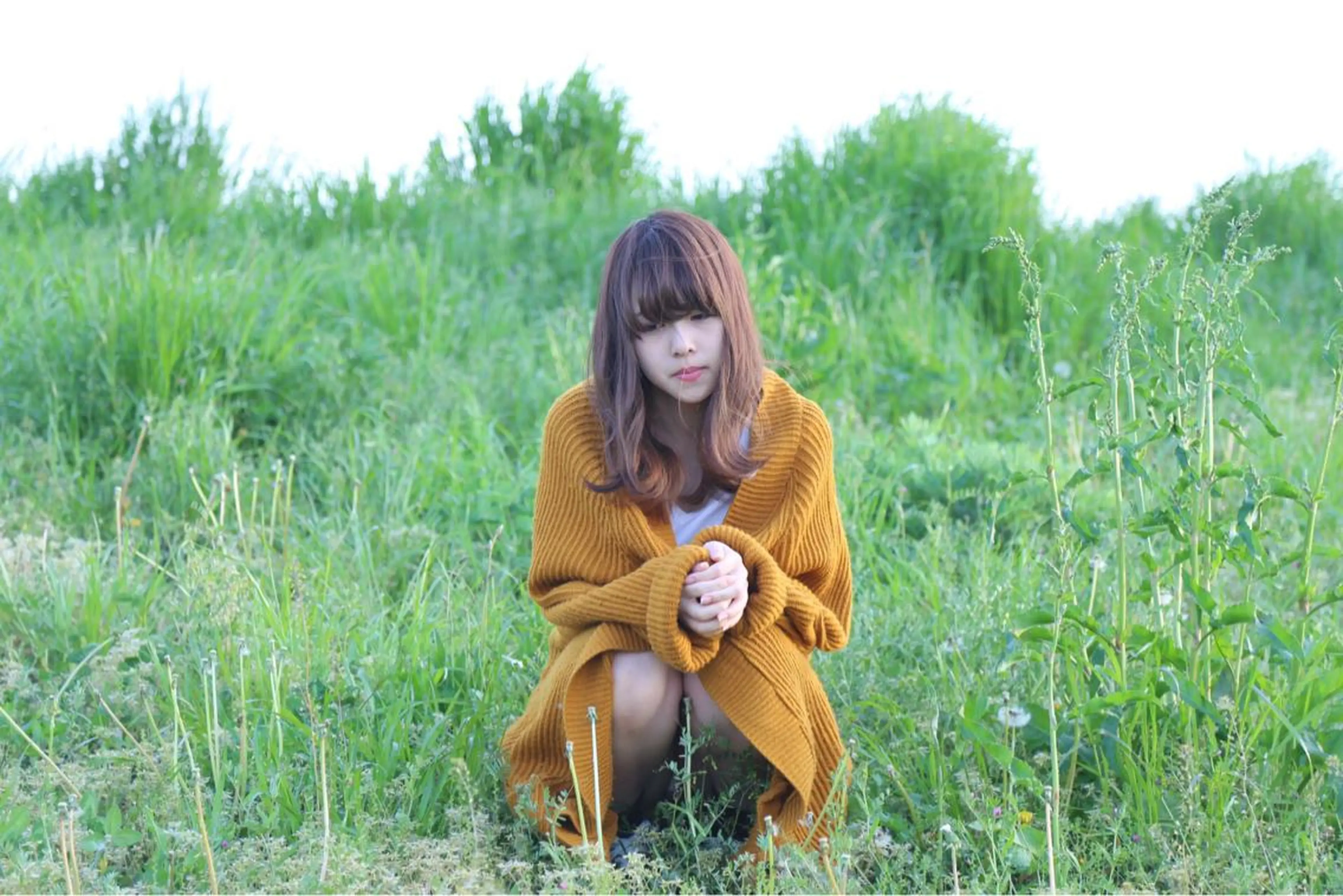 セミロング カラー パーマ アッシュ ベージュカラー 透明感カラー オーストヘアージジ所属・TAI透明カラー 柔らかい縮毛矯正のヘアスタイル