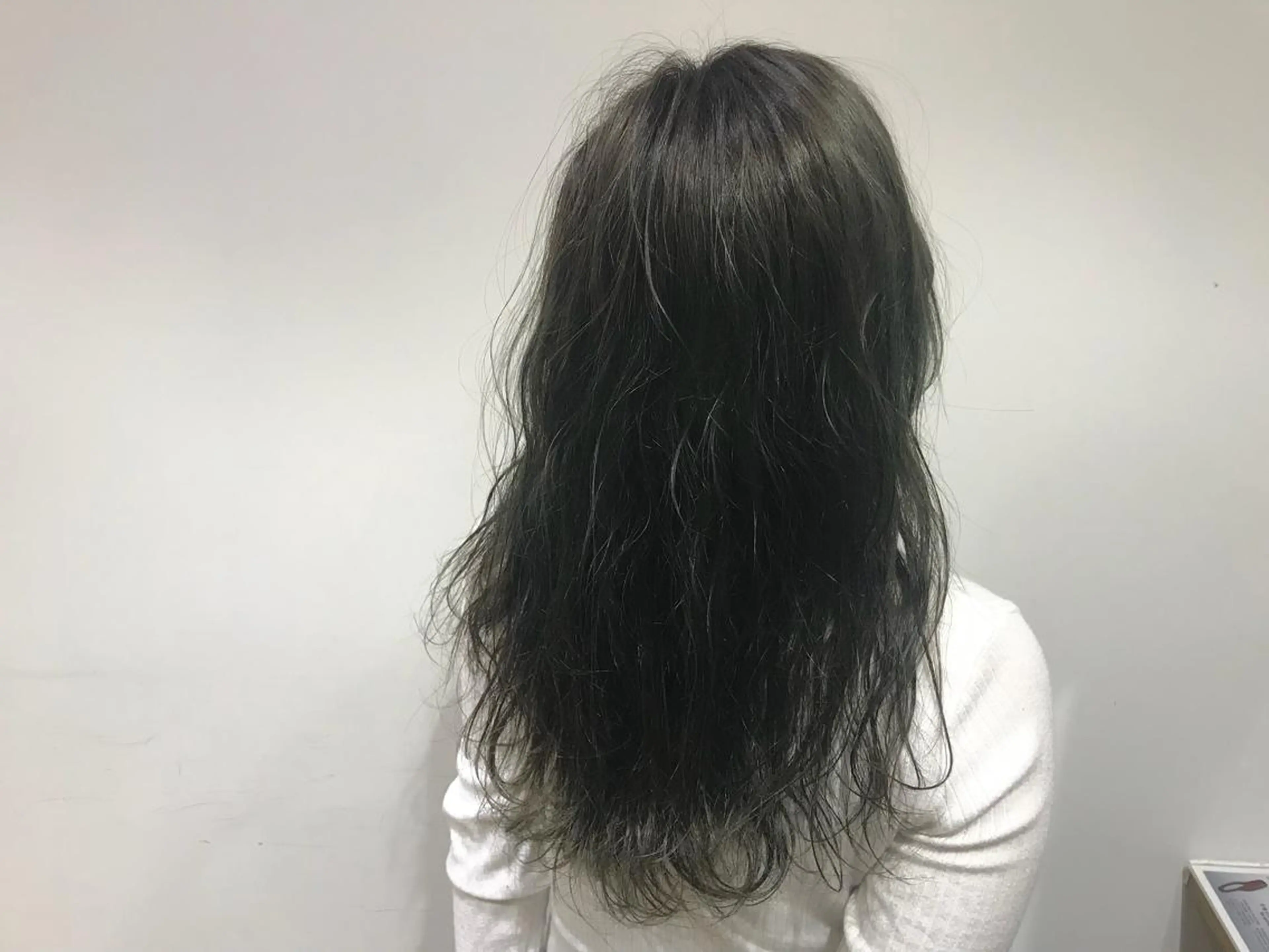 セミロング 髪質改善 の達人/杉原碧仁のヘアスタイル