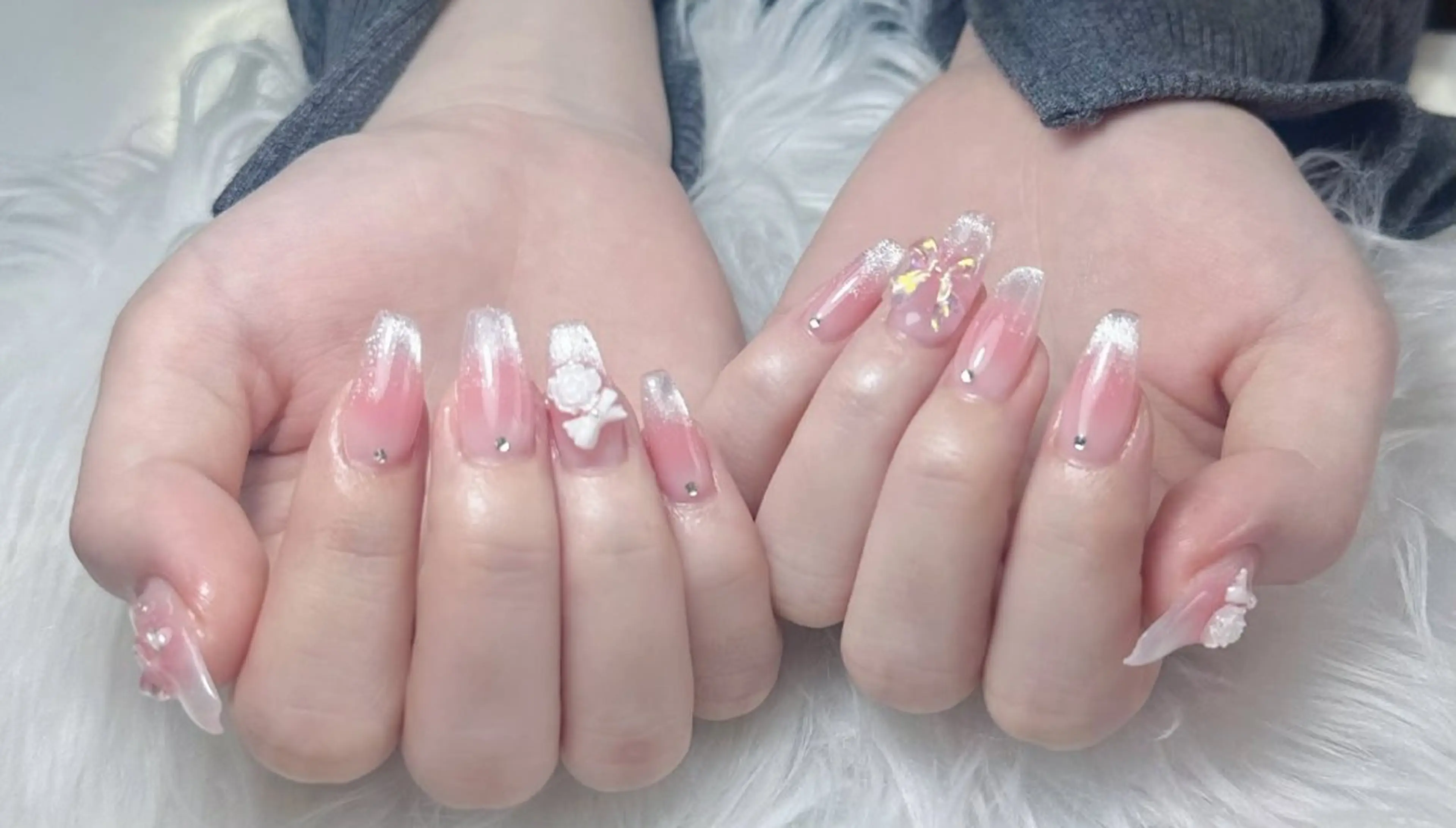 ネイル チークネイル フットネイル ジェルネイル マグネットネイル 持ち込み ハンドネイル King  Nail Hanaのネイルデザイン