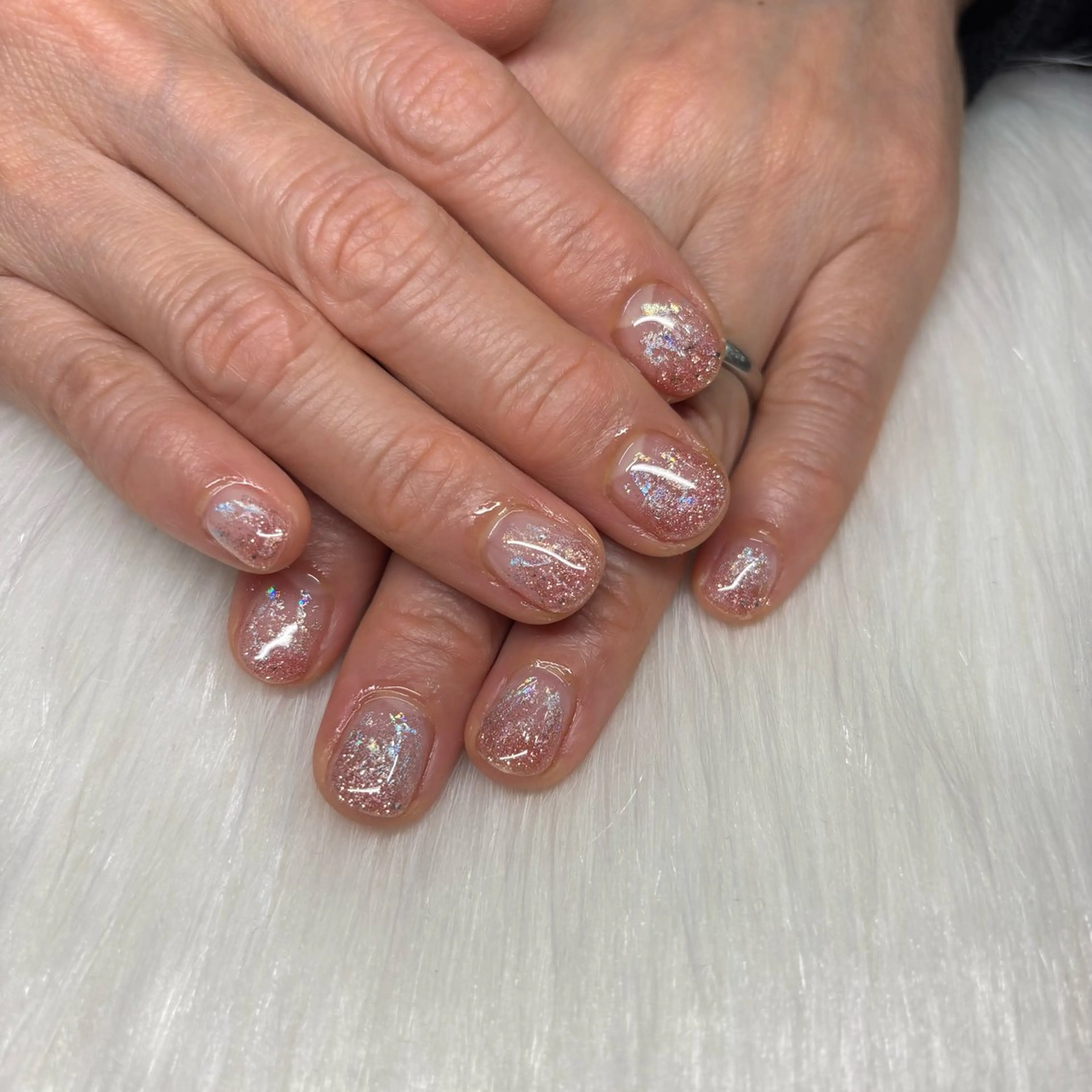 ネイル ラメ(グリッター) ラメグラデーション はあとねいる五反田 Saeのネイルデザイン