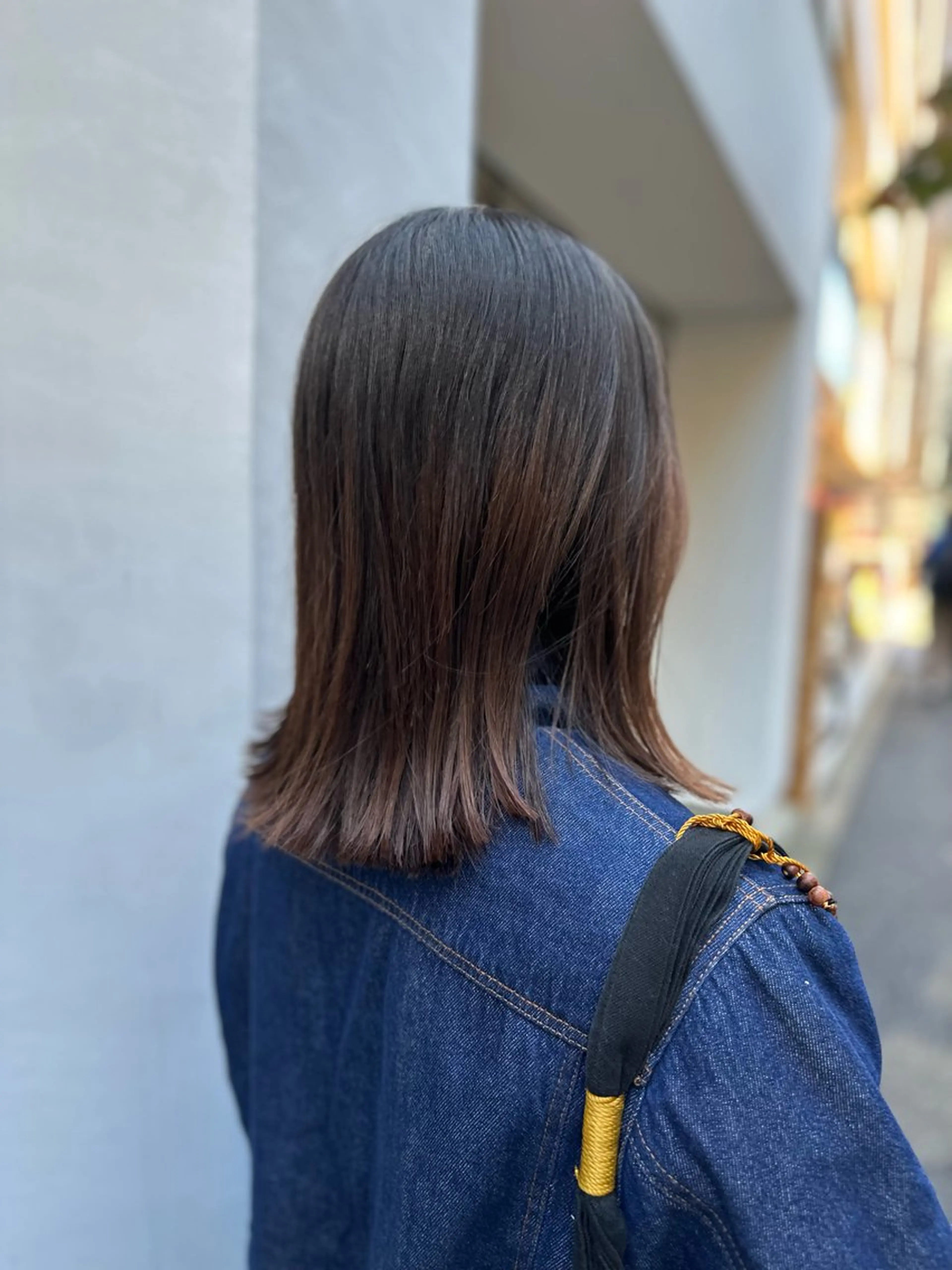 セミロング カラー パーマ 切りっぱなしボブ ベージュカラー ブリーチ ブルーカラー 透明感カラー 新宿御苑前/新宿 Ryuseiのヘアスタイル