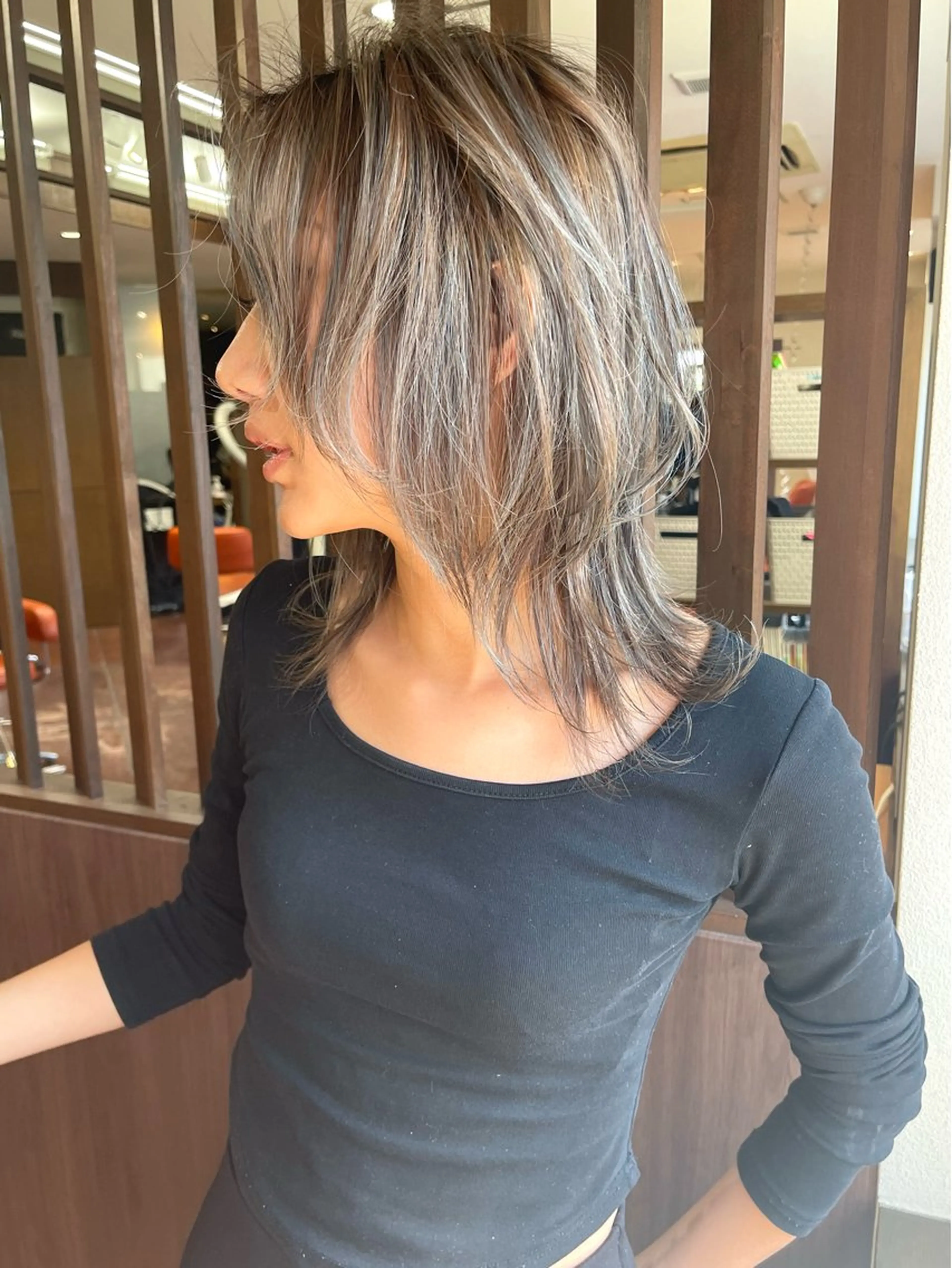 ショート カラー バレイヤージュ レイヤーカット ウルフカット カット ヘアカラー トリートメント 田室 和幸のヘアスタイル